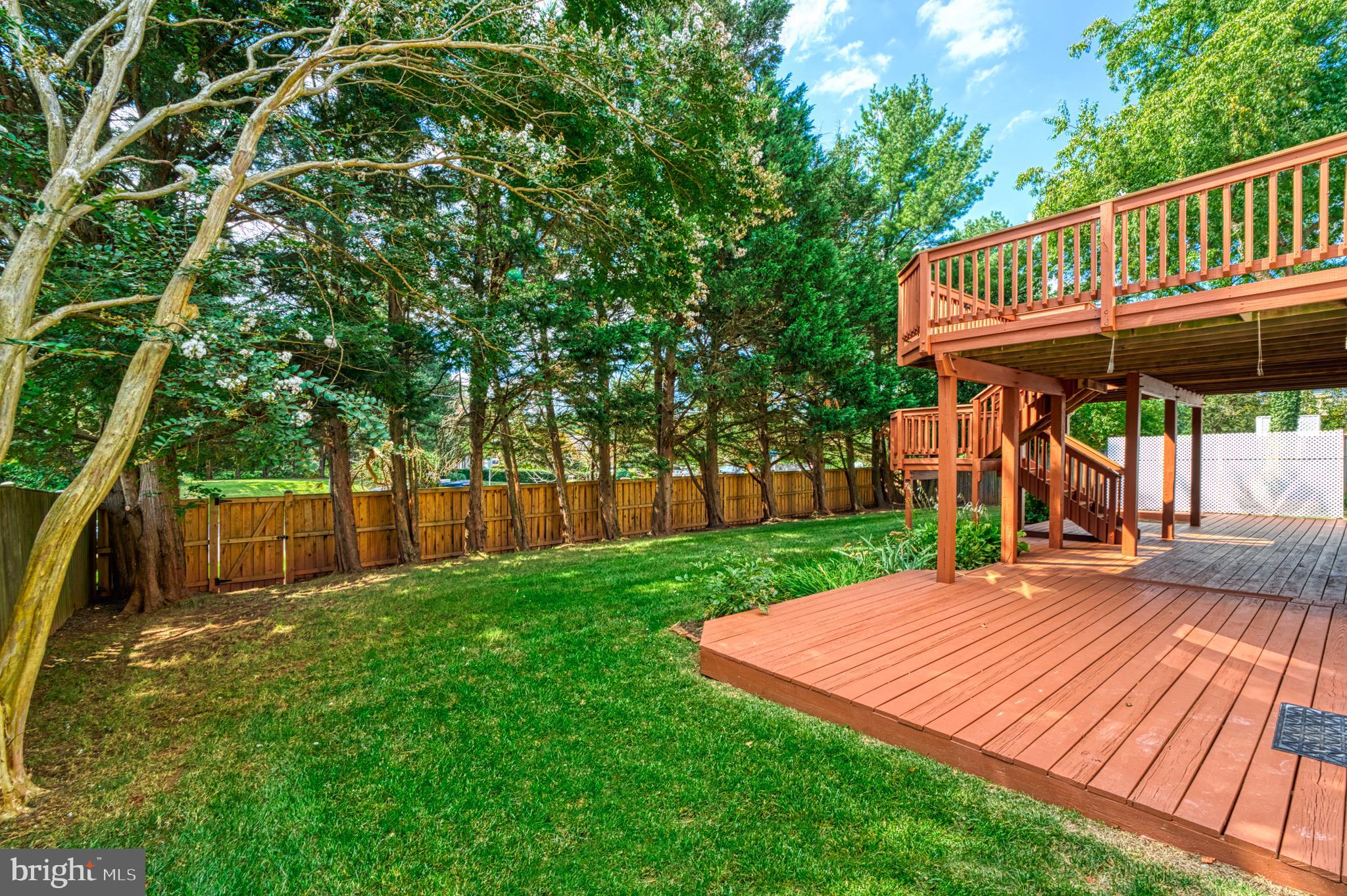 13575 Smallwood Ln