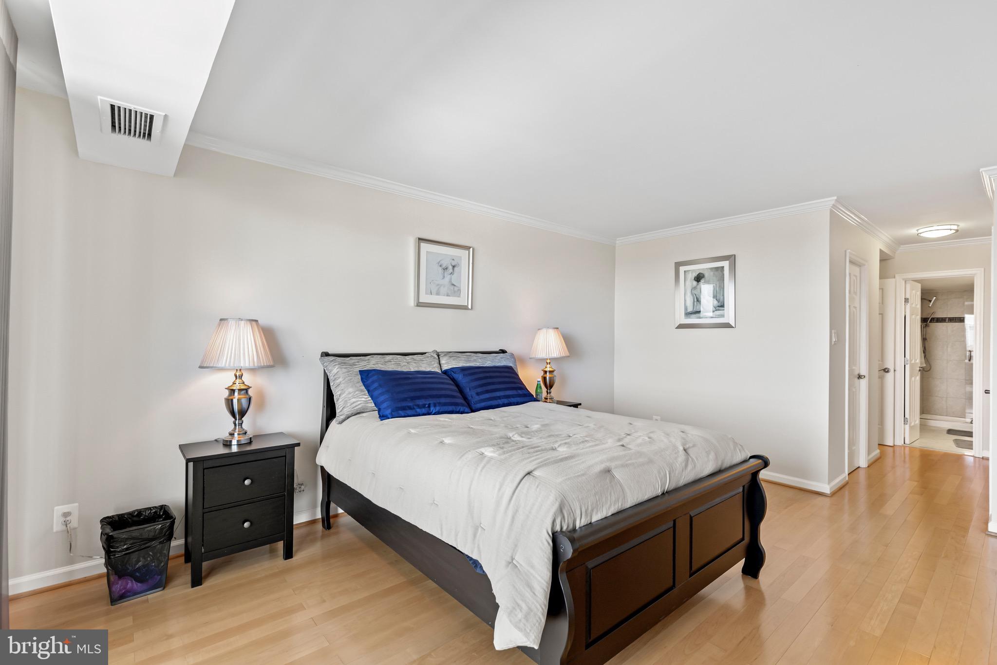 1800 Old Meadow Rd #1519