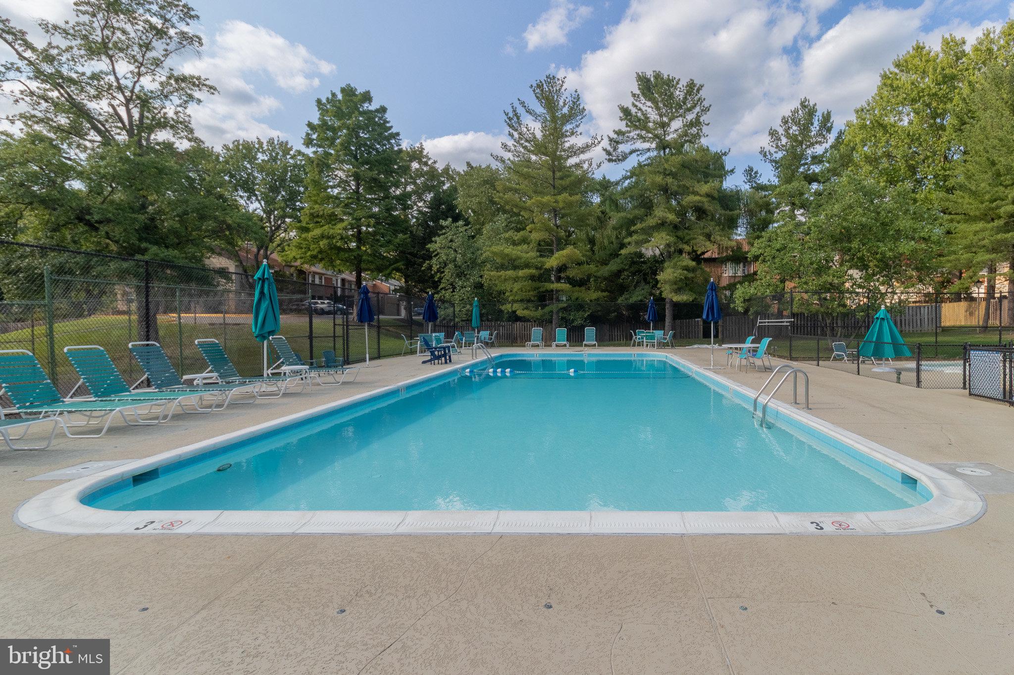 808 Hunter Ct SW