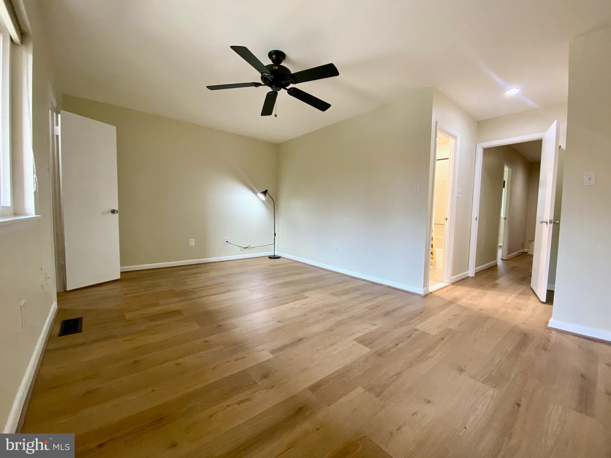 3871-B STEPPES CT #3871B