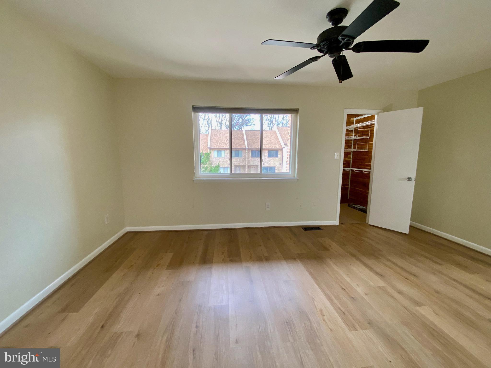 3871-B STEPPES CT #3871B