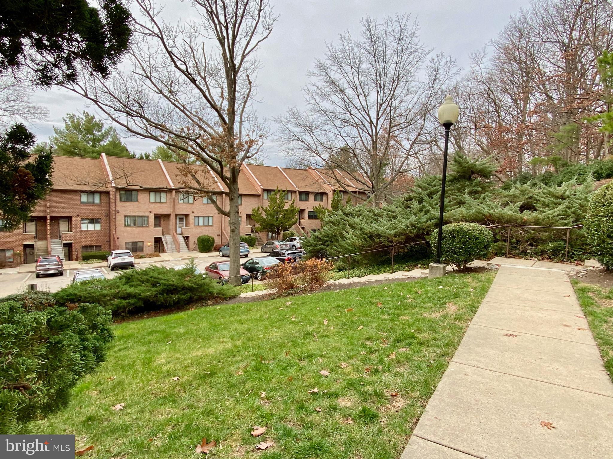 3871-B STEPPES CT #3871B