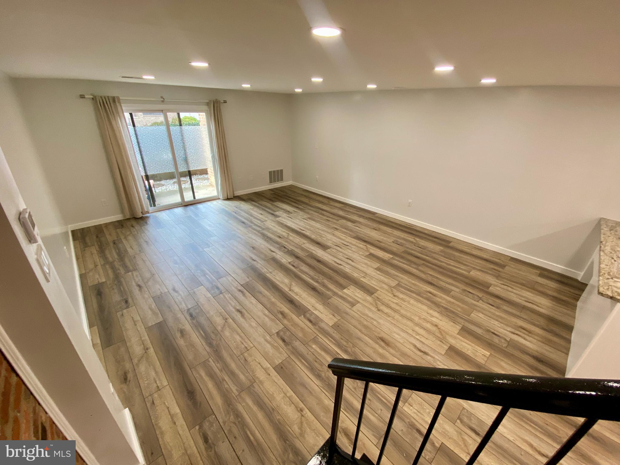 3871-B STEPPES CT #3871B