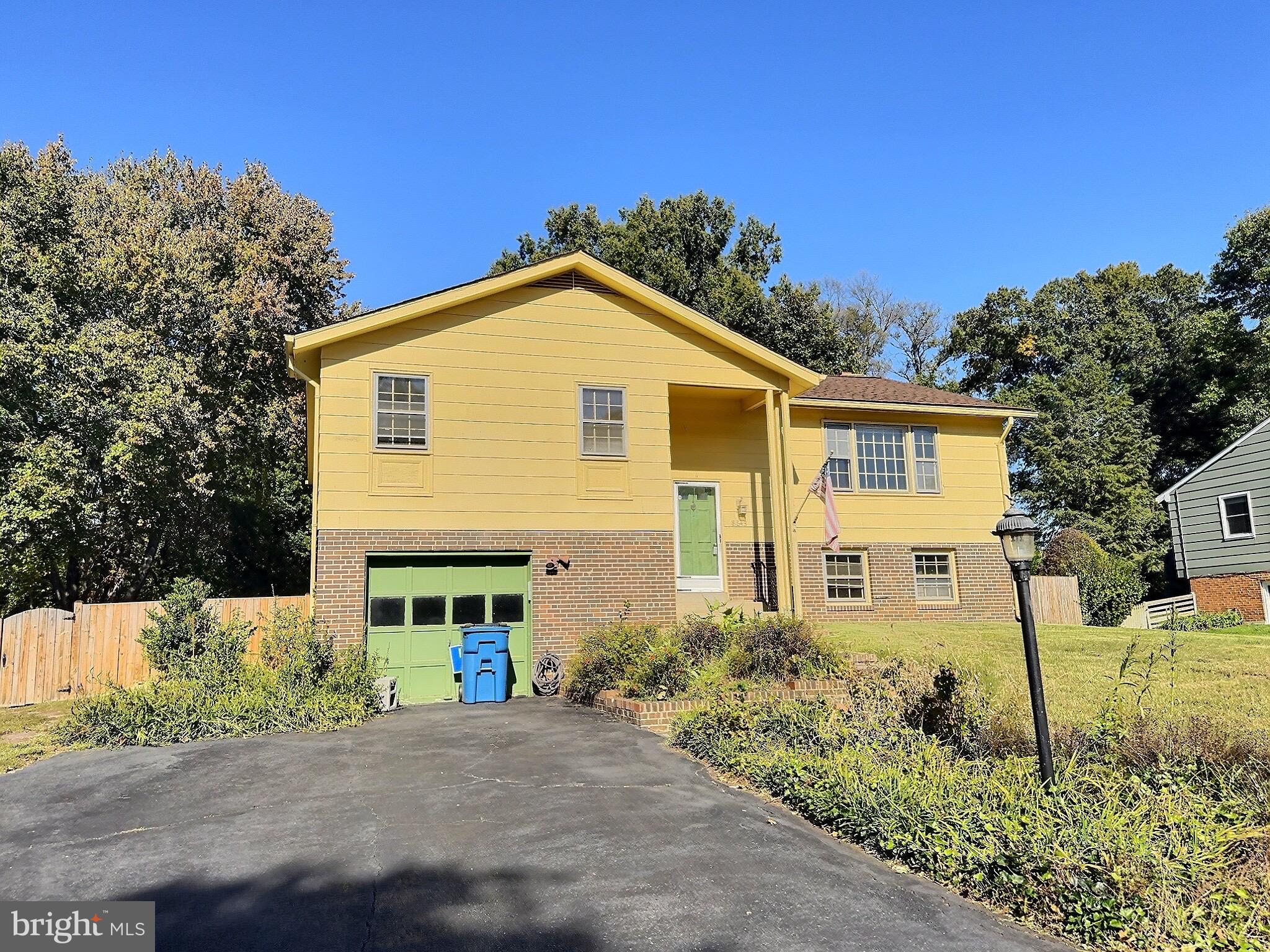 8643 Gateshead Rd