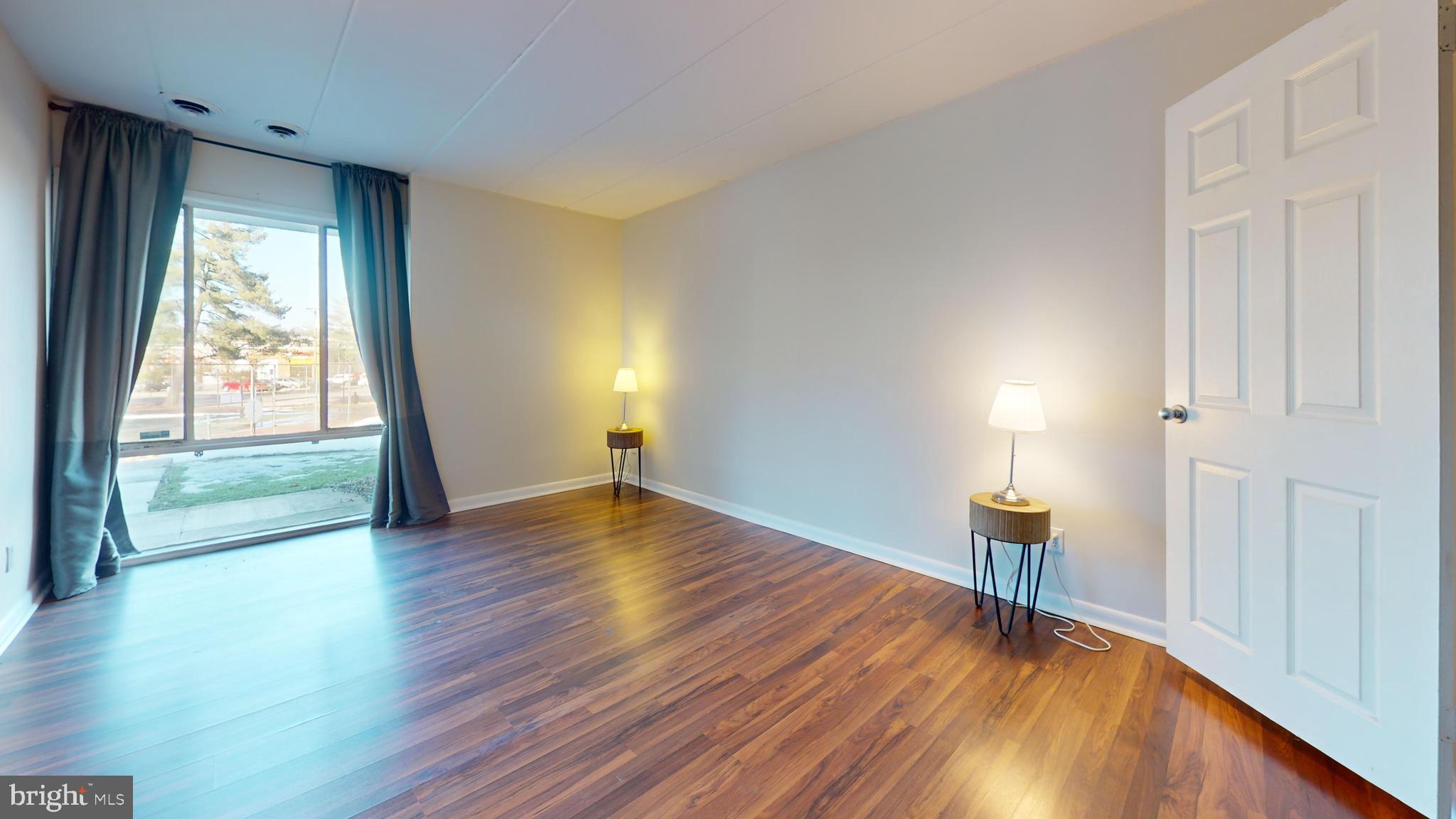 2613 Huntington Ave #50