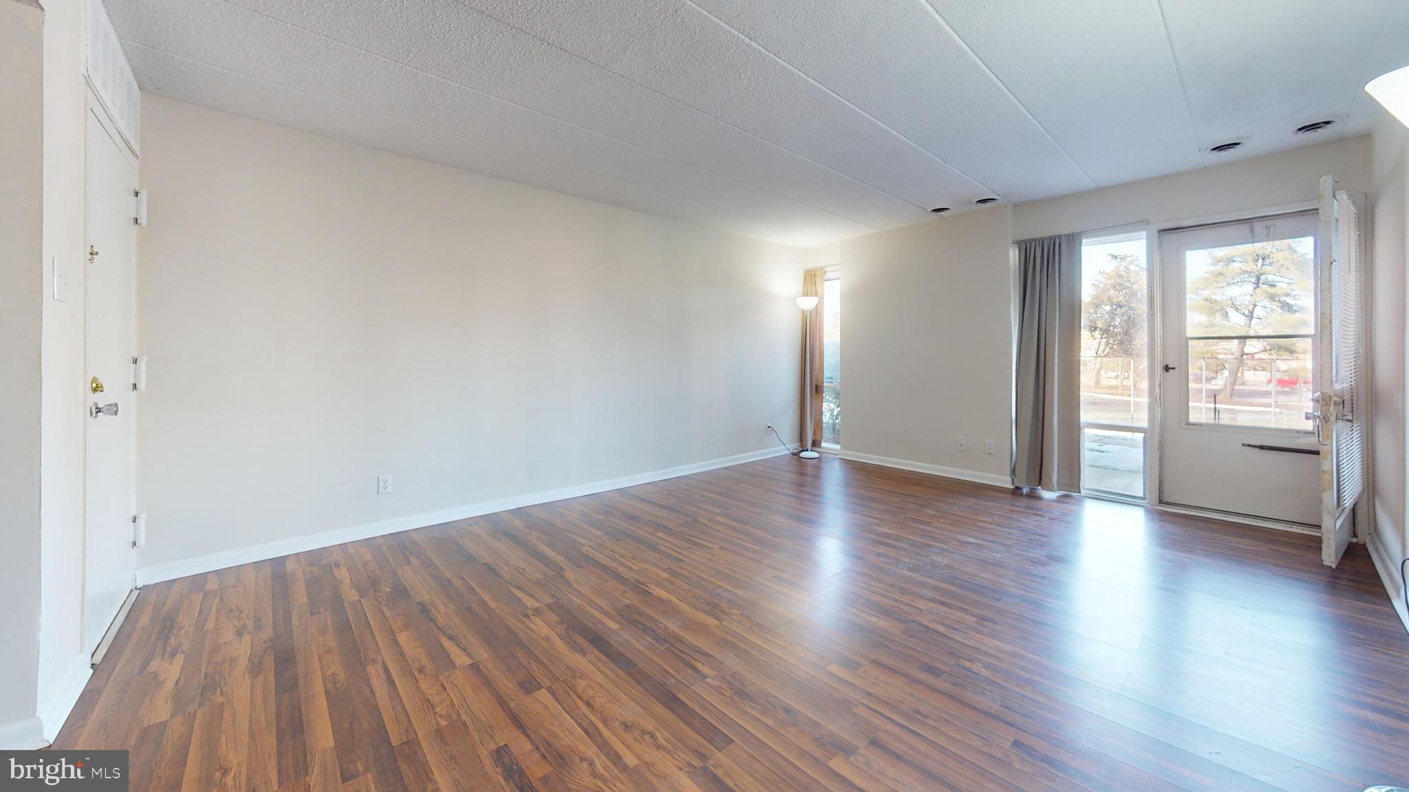 2613 Huntington Ave #50