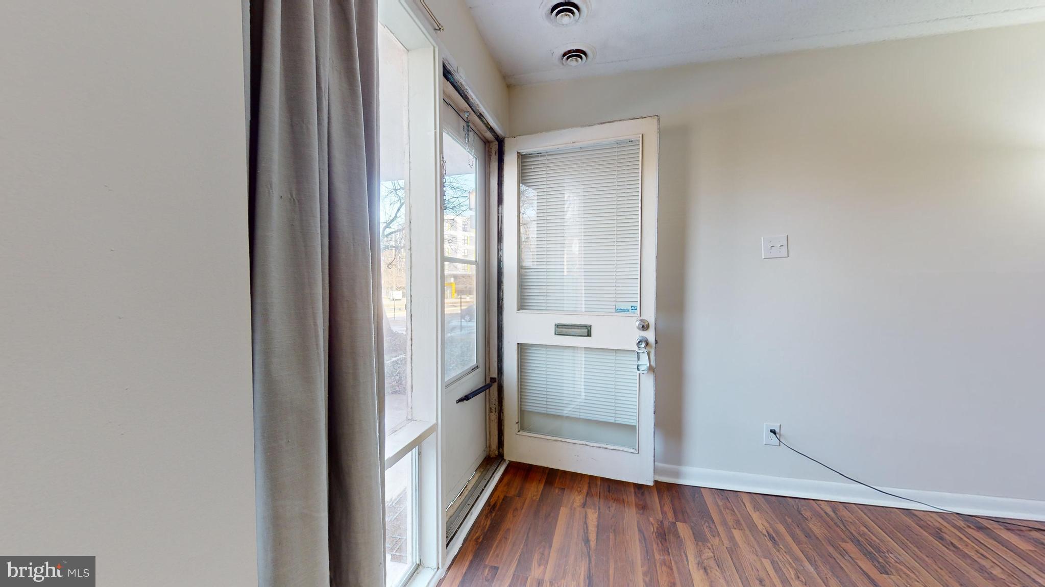 2613 Huntington Ave #50