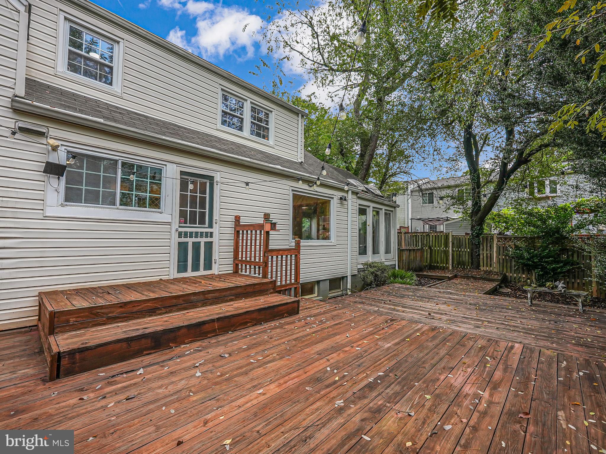 10315 Blake Ln