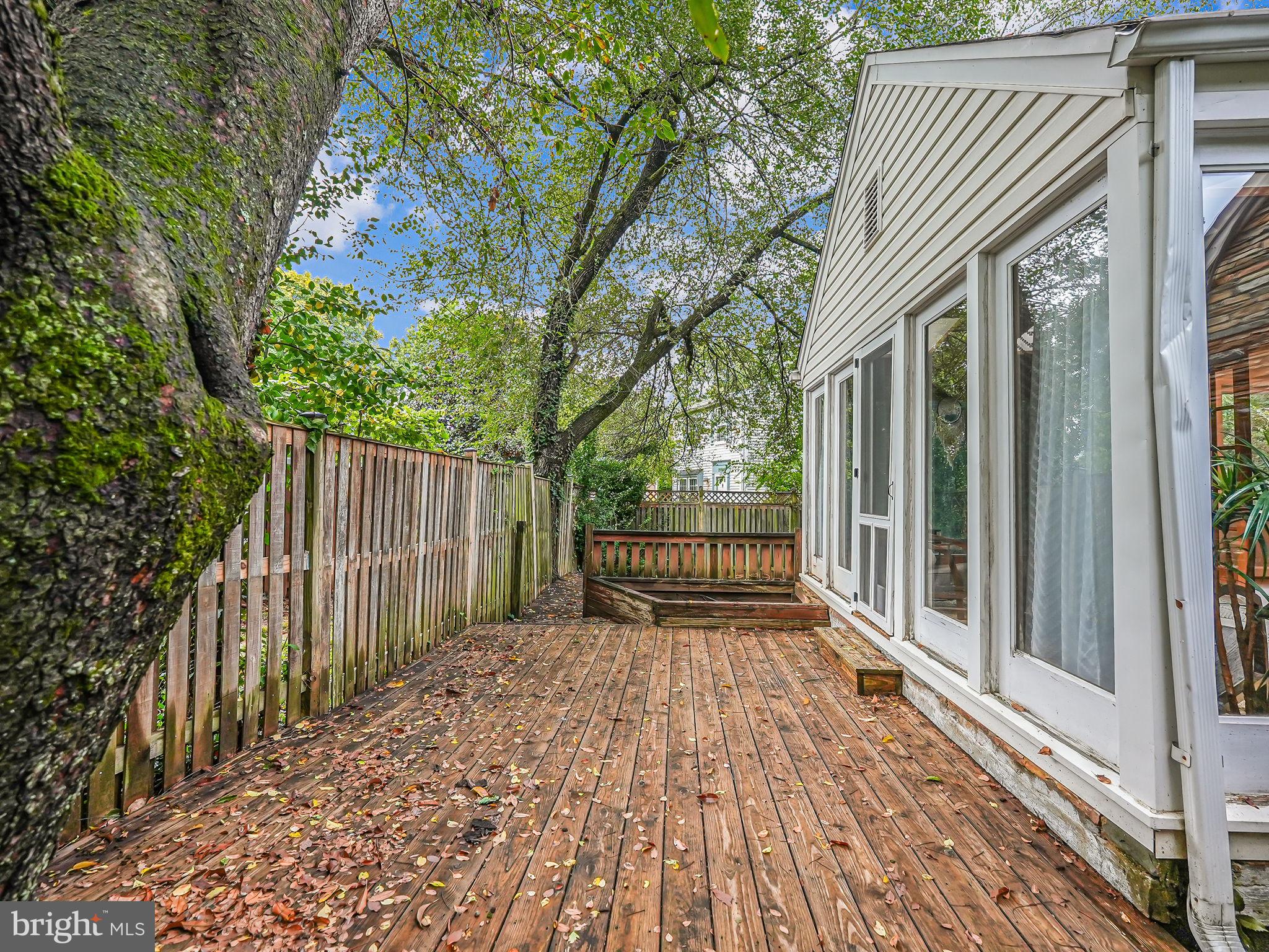 10315 Blake Ln