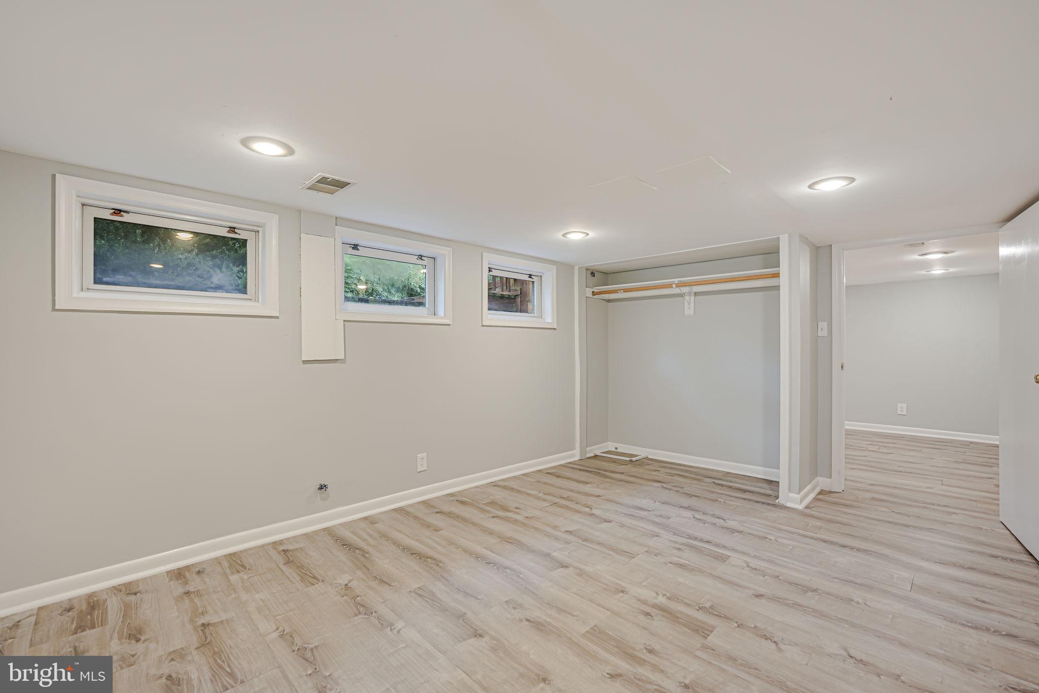 10315 Blake Ln