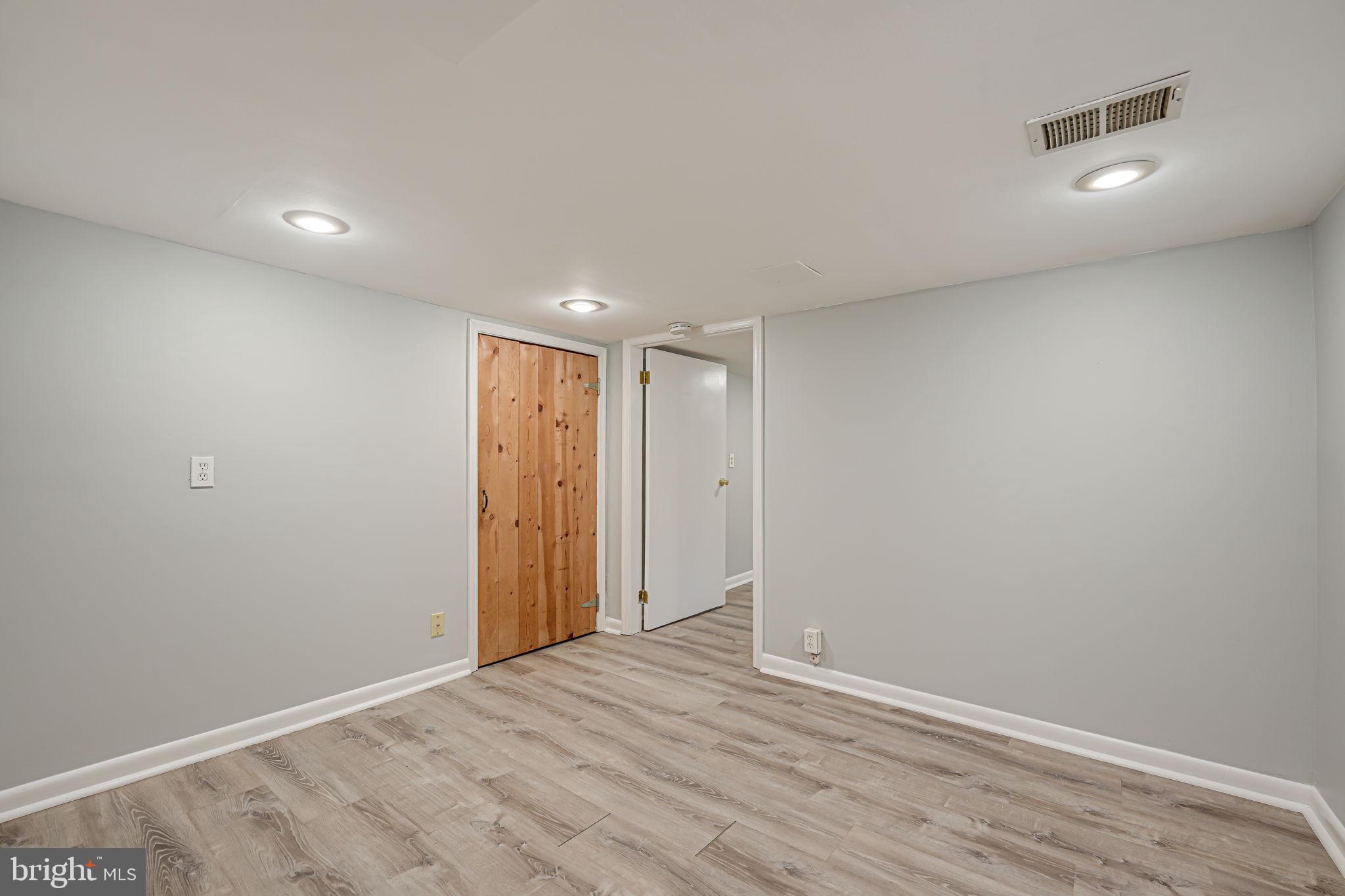 10315 Blake Ln
