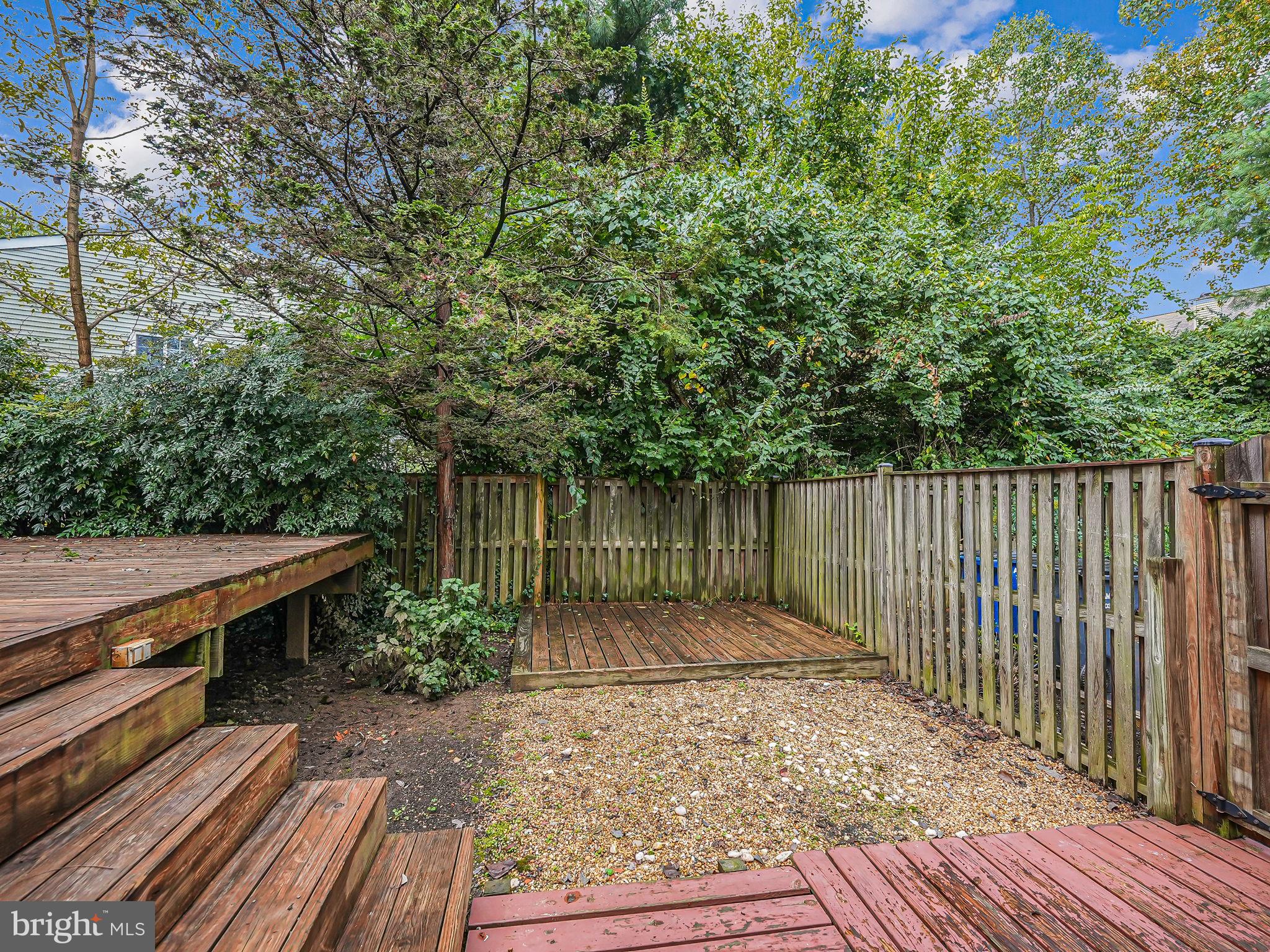 10315 Blake Ln