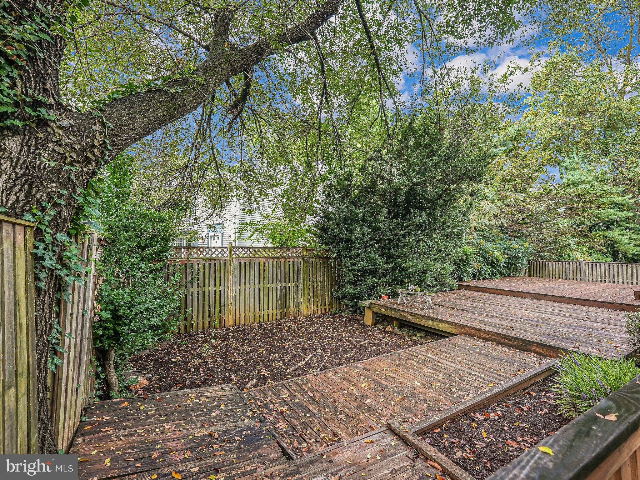 10315 Blake Ln