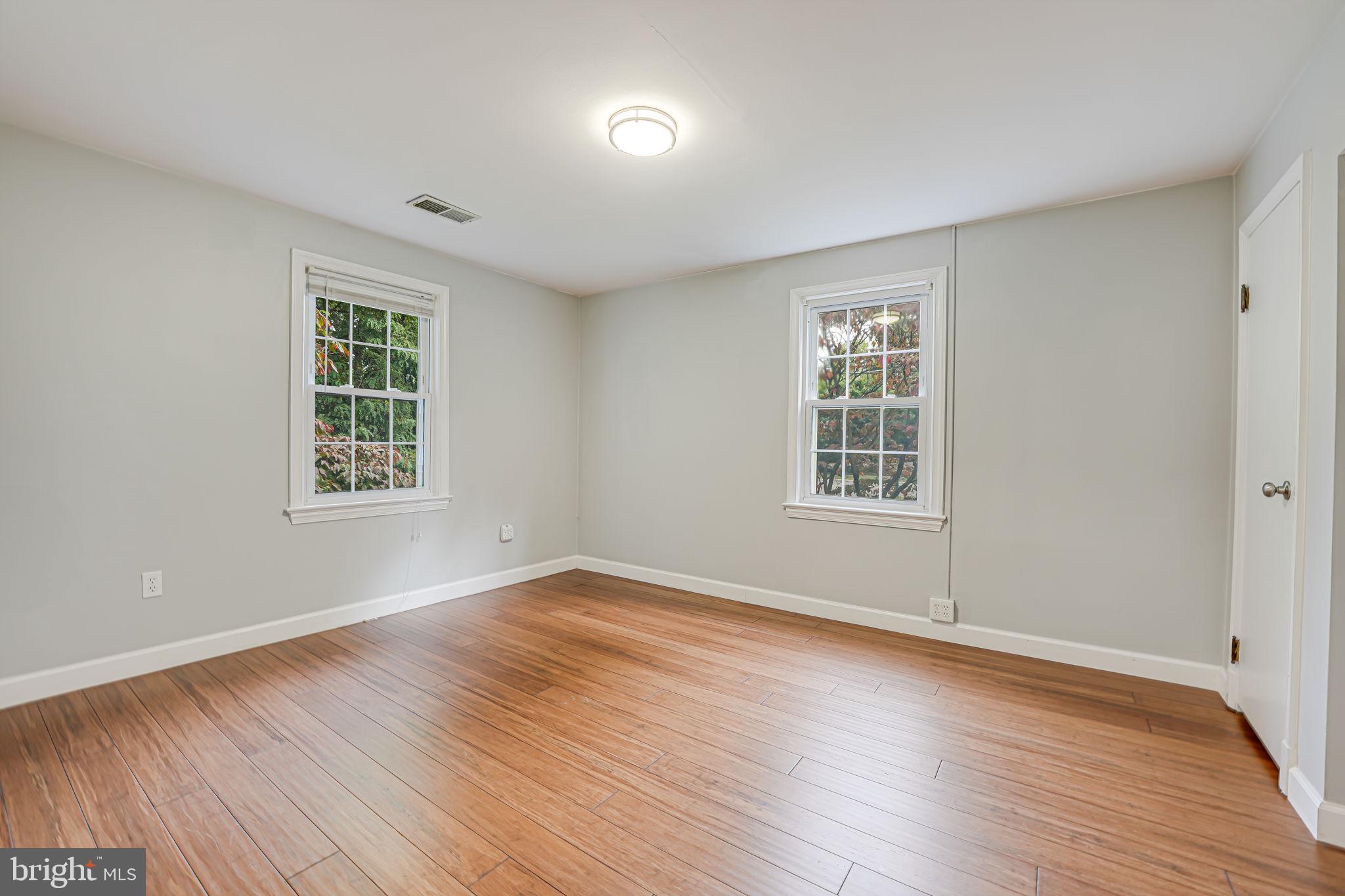 10315 Blake Ln