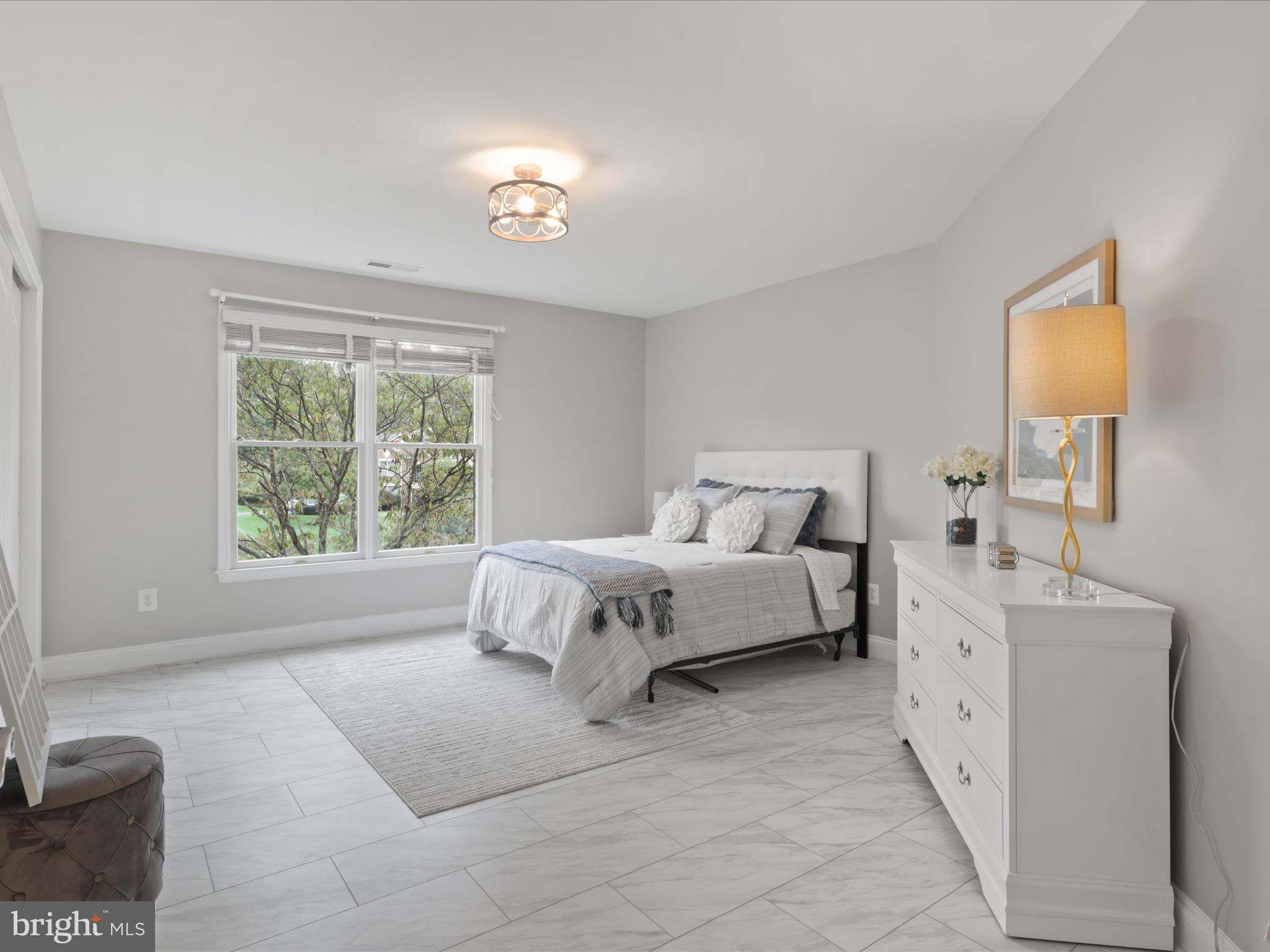 10207 BRITTENFORD DRIVE