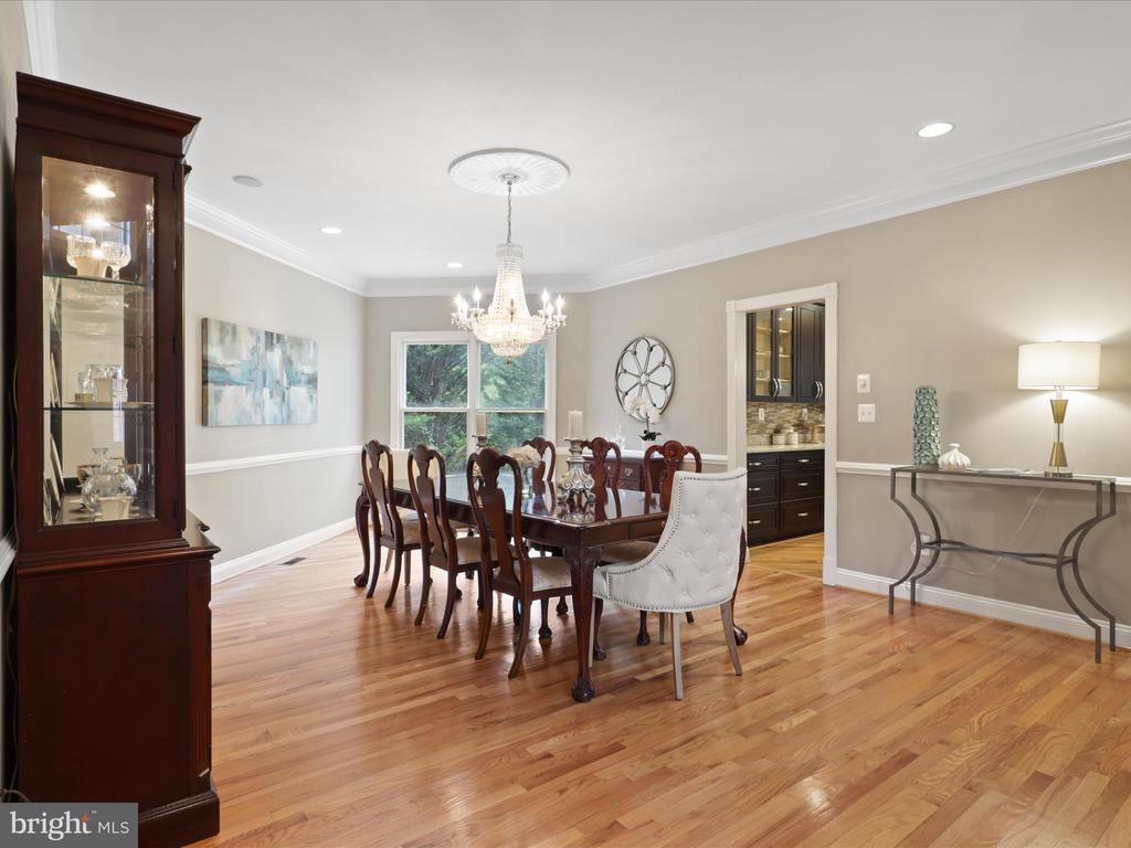 10207 BRITTENFORD DRIVE