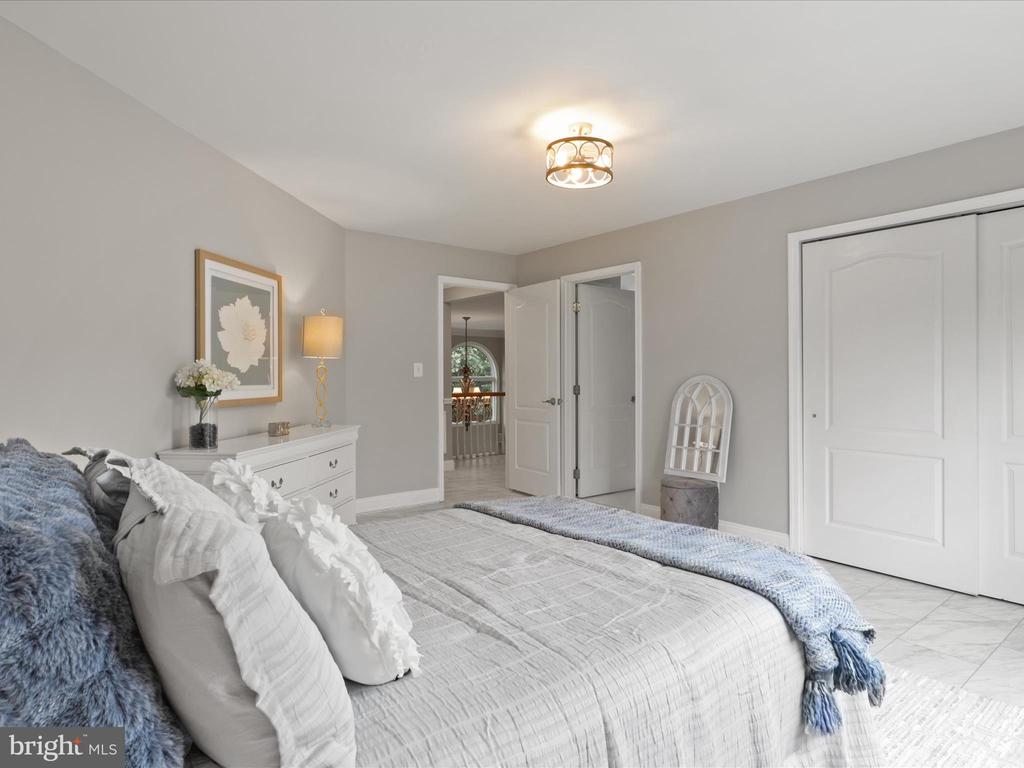 10207 BRITTENFORD DRIVE