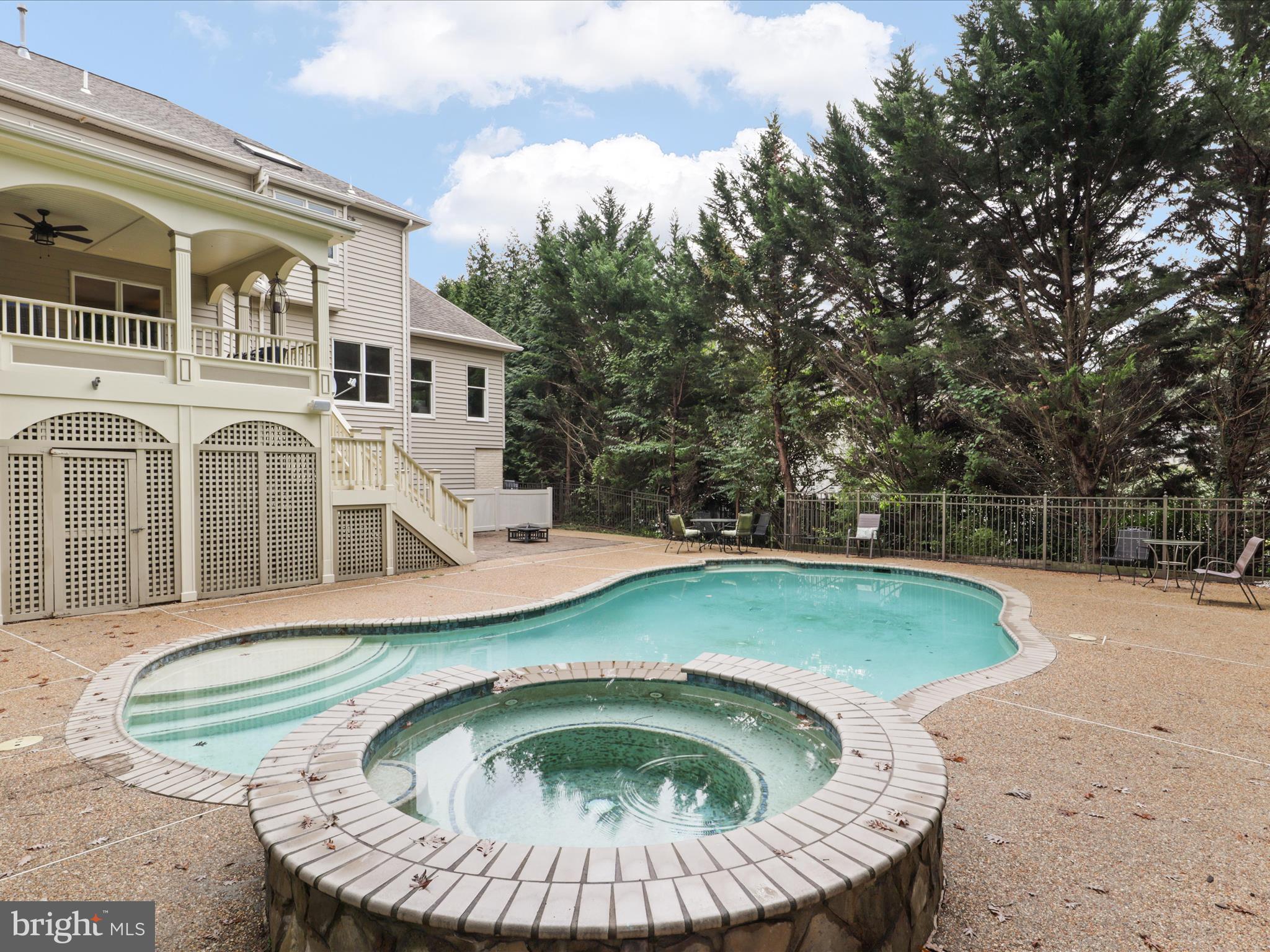 10207 BRITTENFORD DRIVE