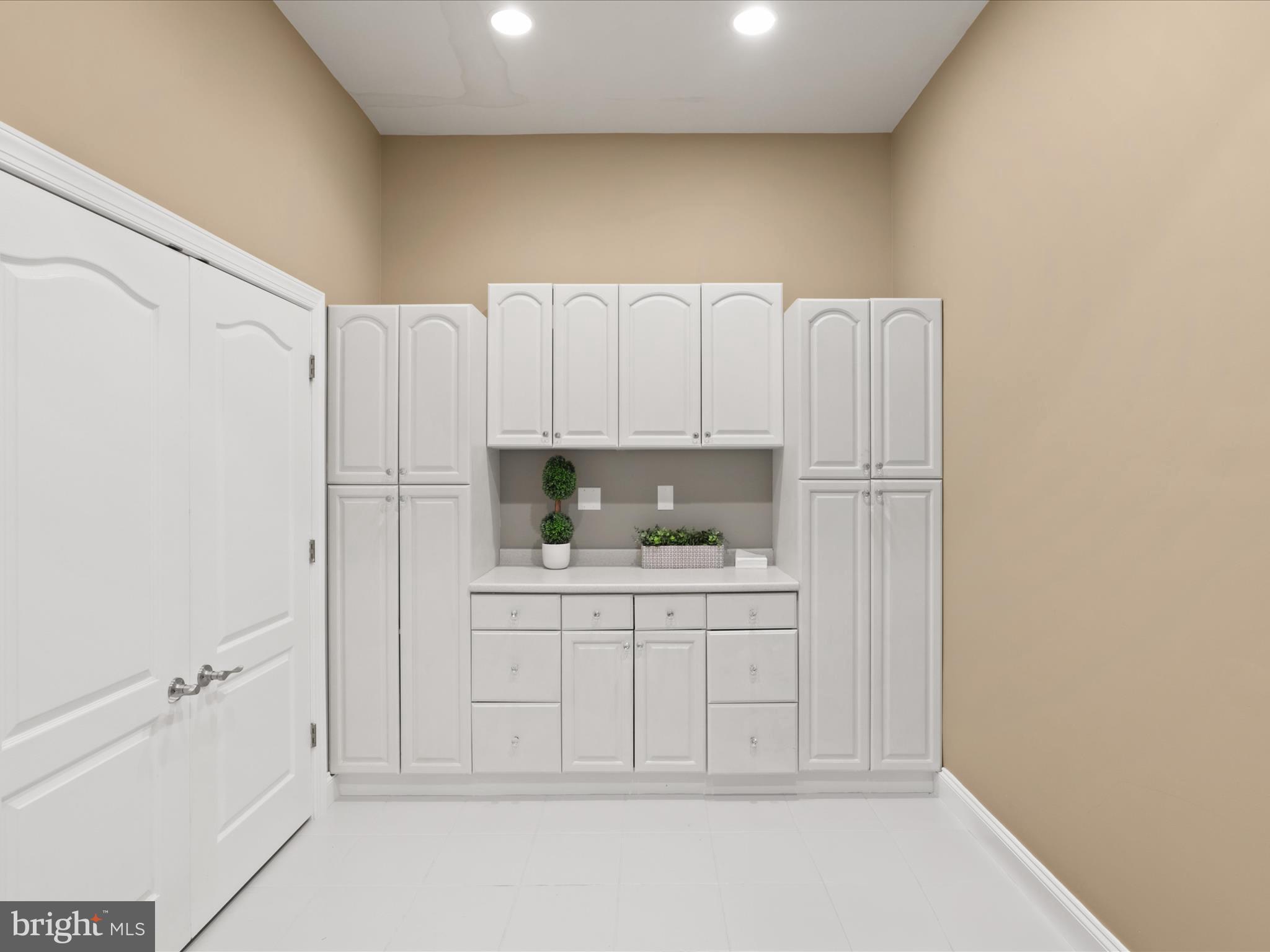 10207 BRITTENFORD DRIVE