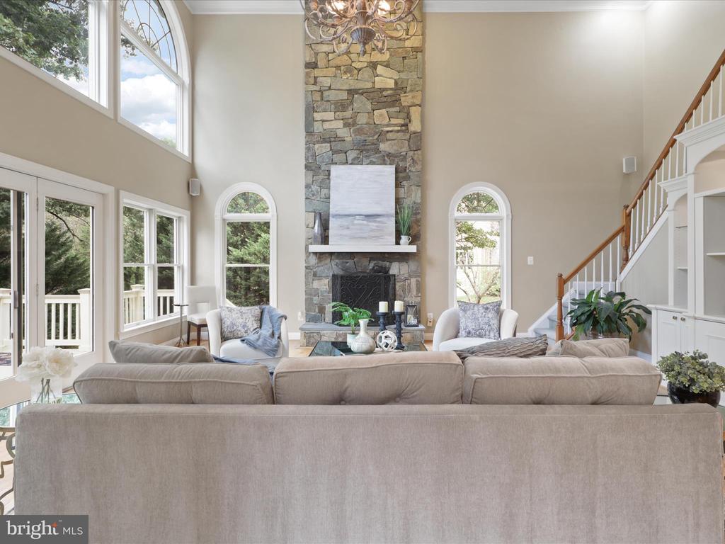 10207 BRITTENFORD DRIVE