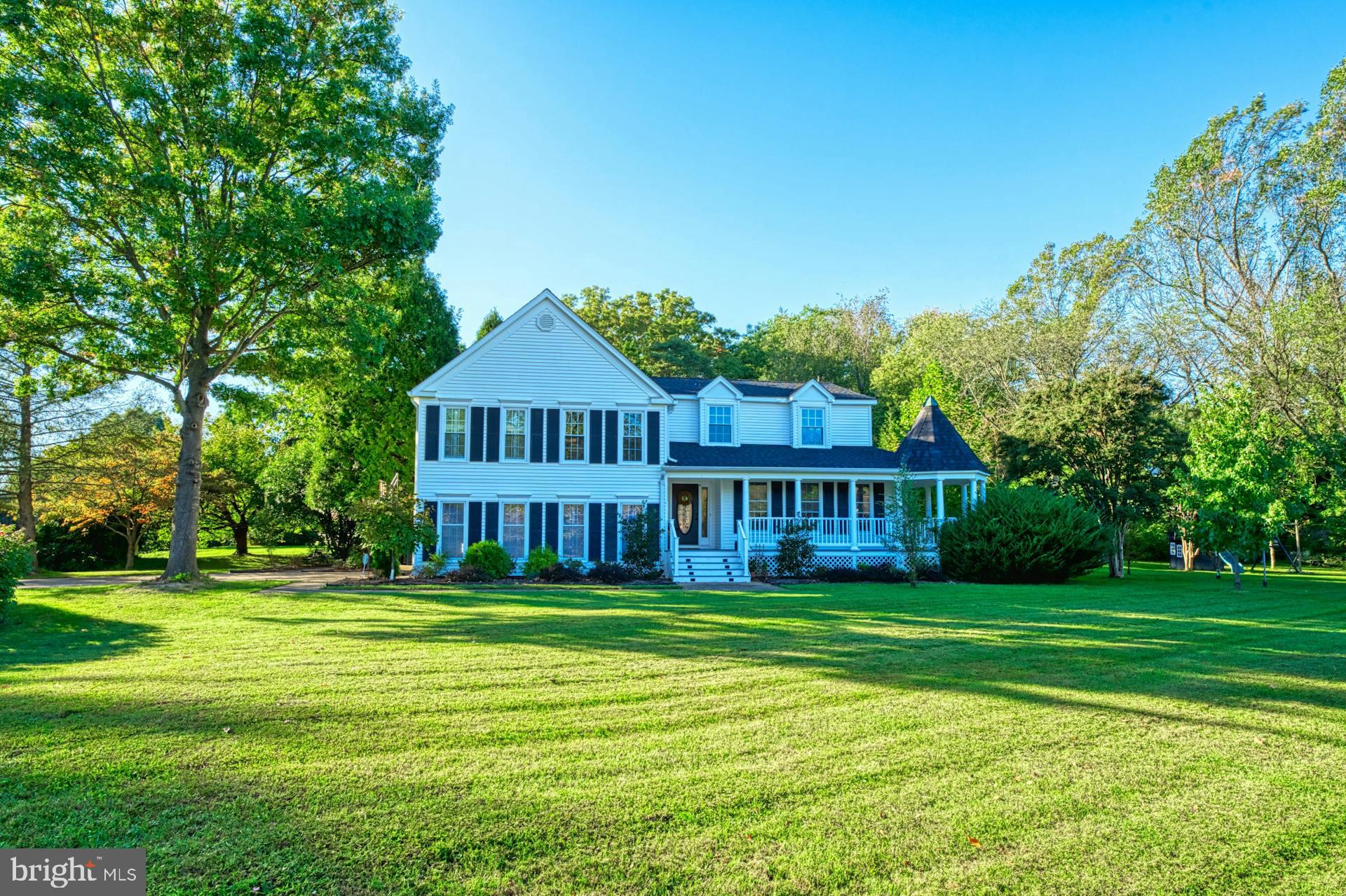 1200 Shaker Dr