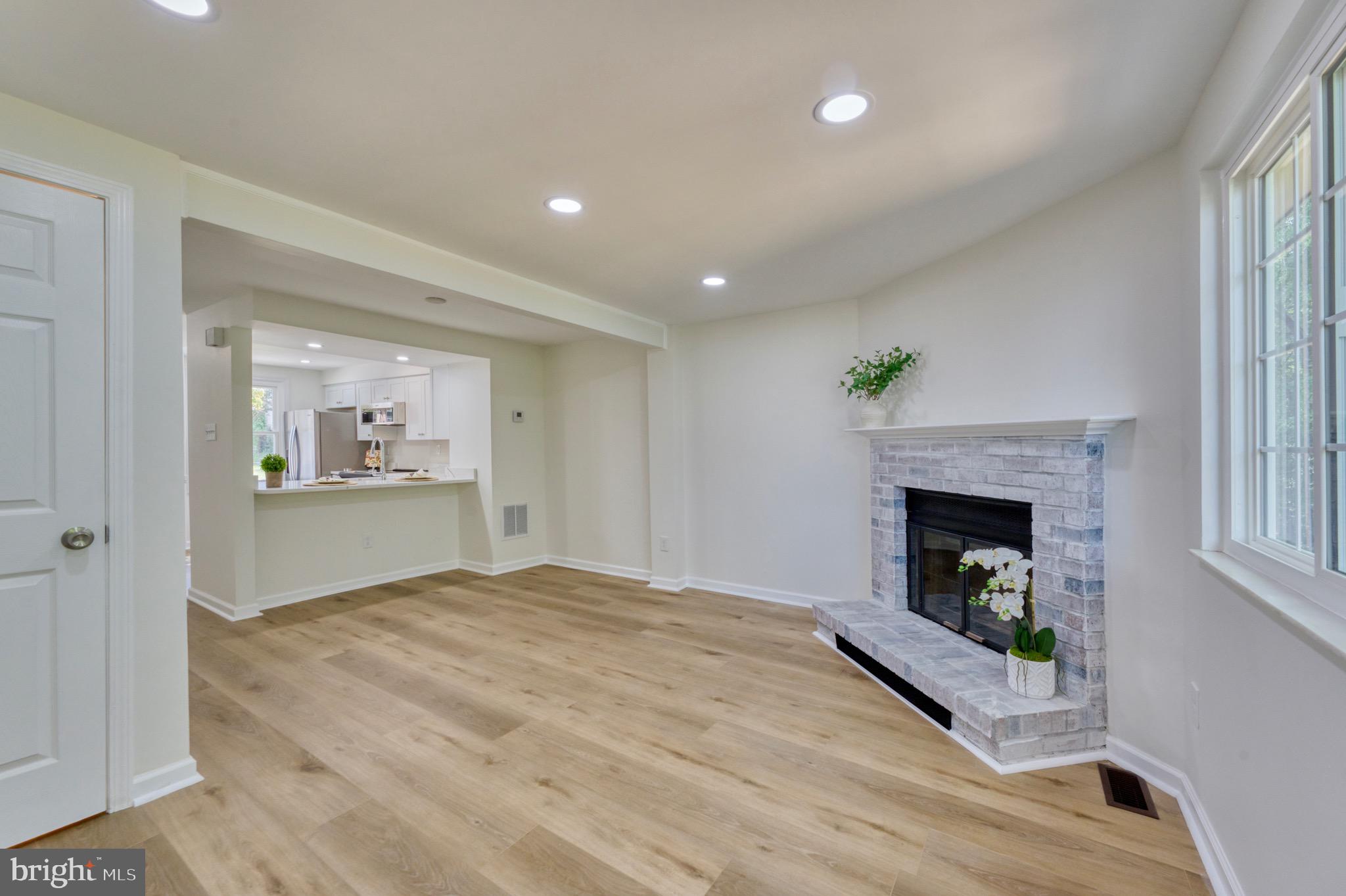 8324 Bark Tree Ct