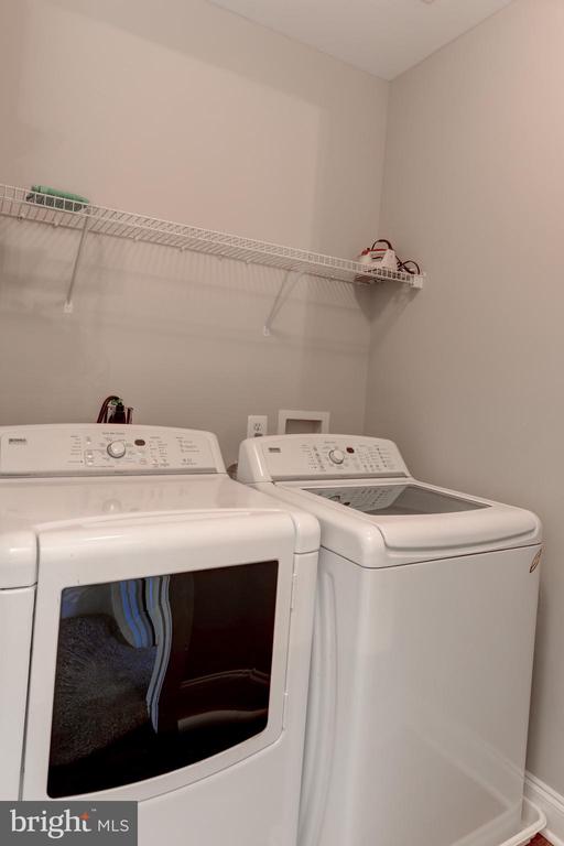 8057 GATEHOUSE RD #20