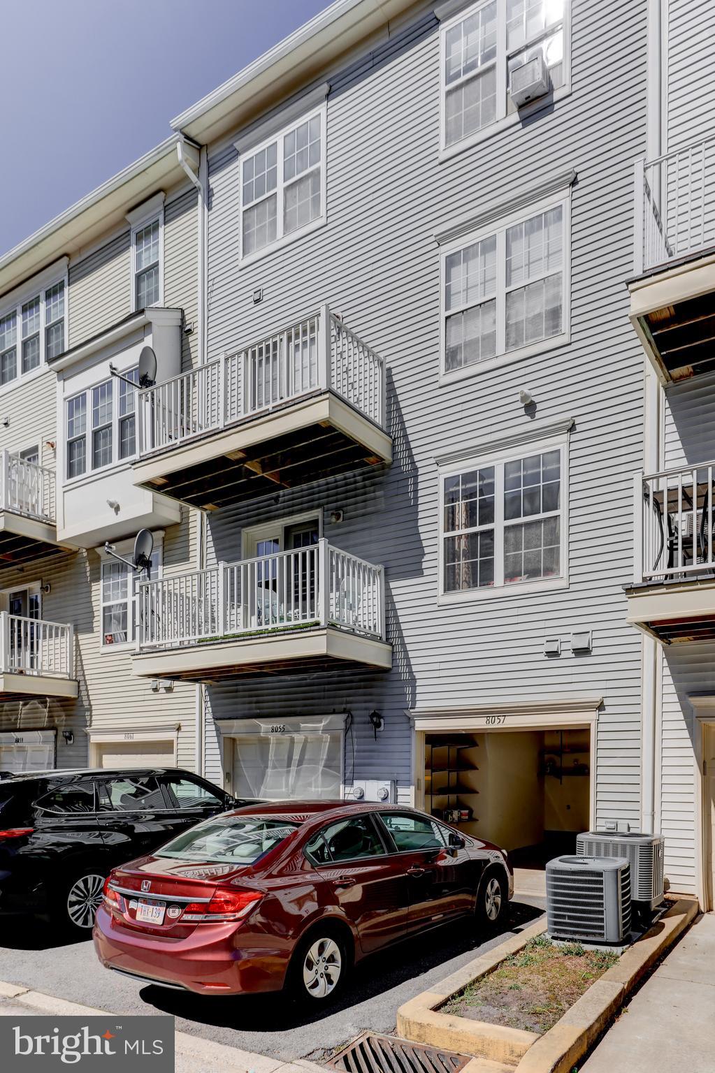 8057 GATEHOUSE RD #20