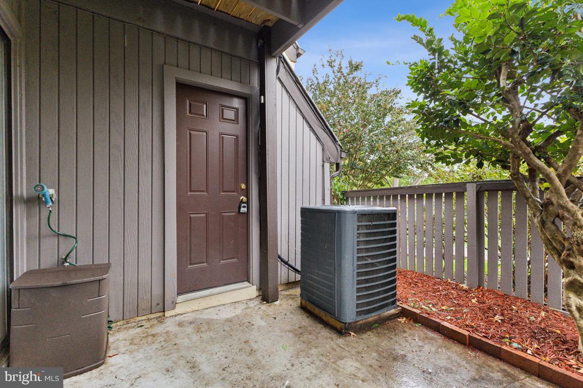 3859 el Camino Pl #2