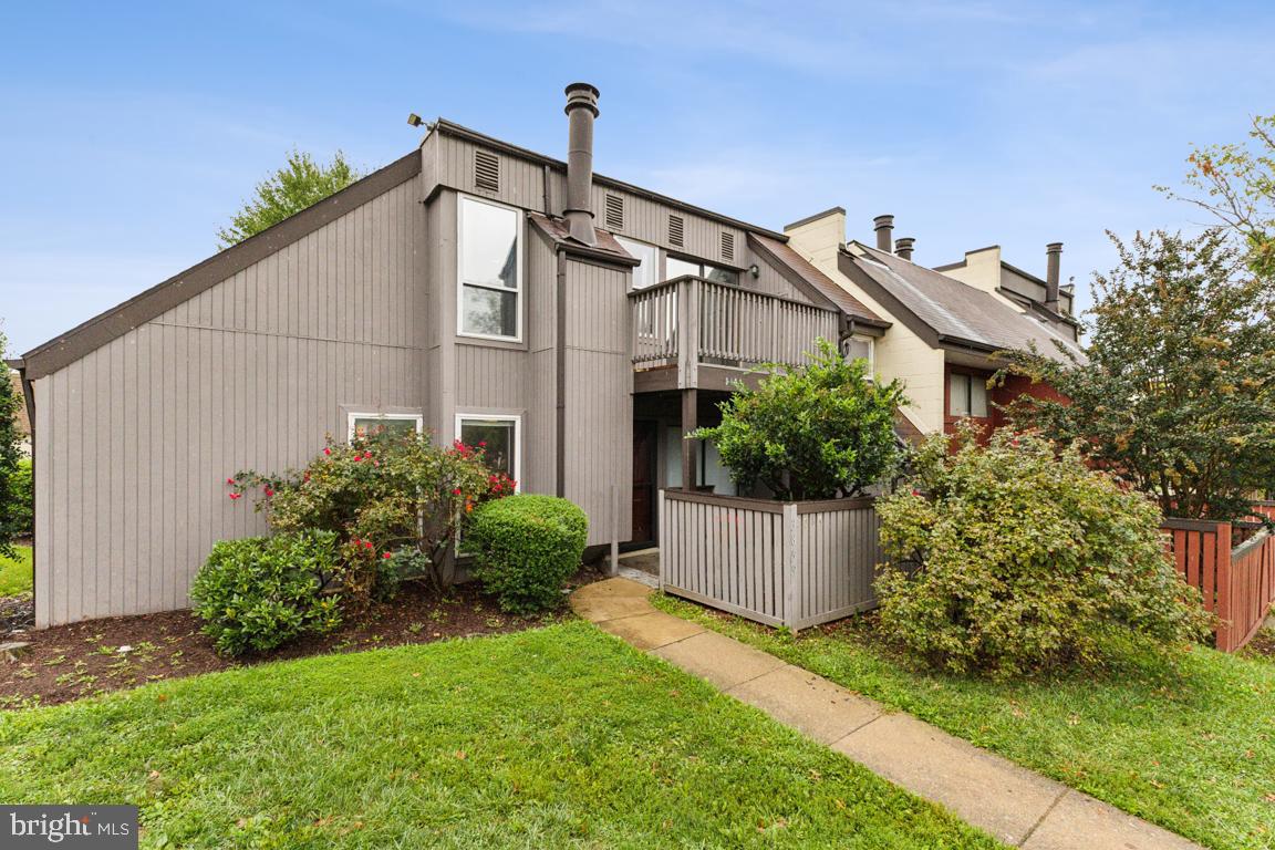 3859 el Camino Pl #2