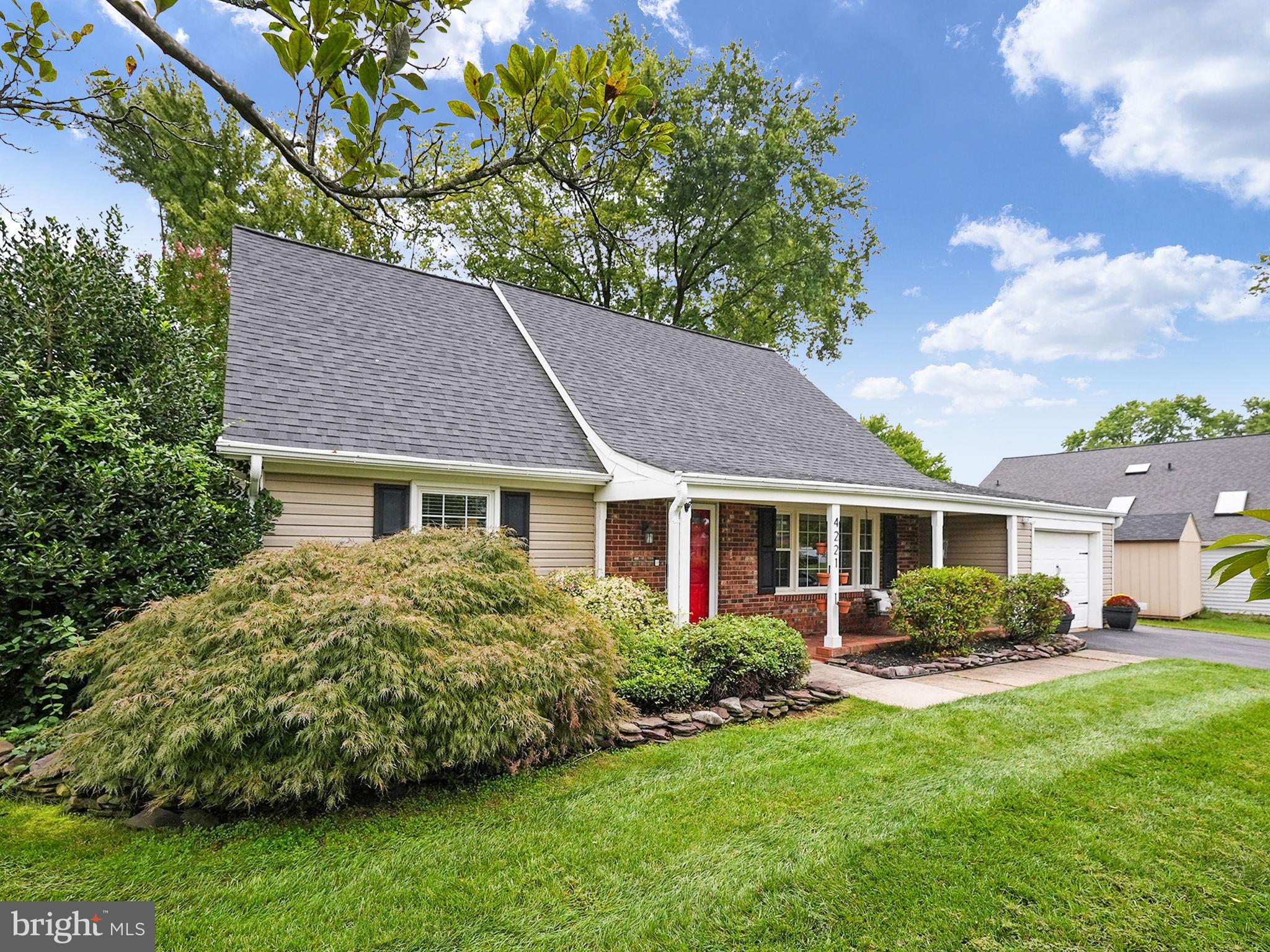 4221 Penner Ln
