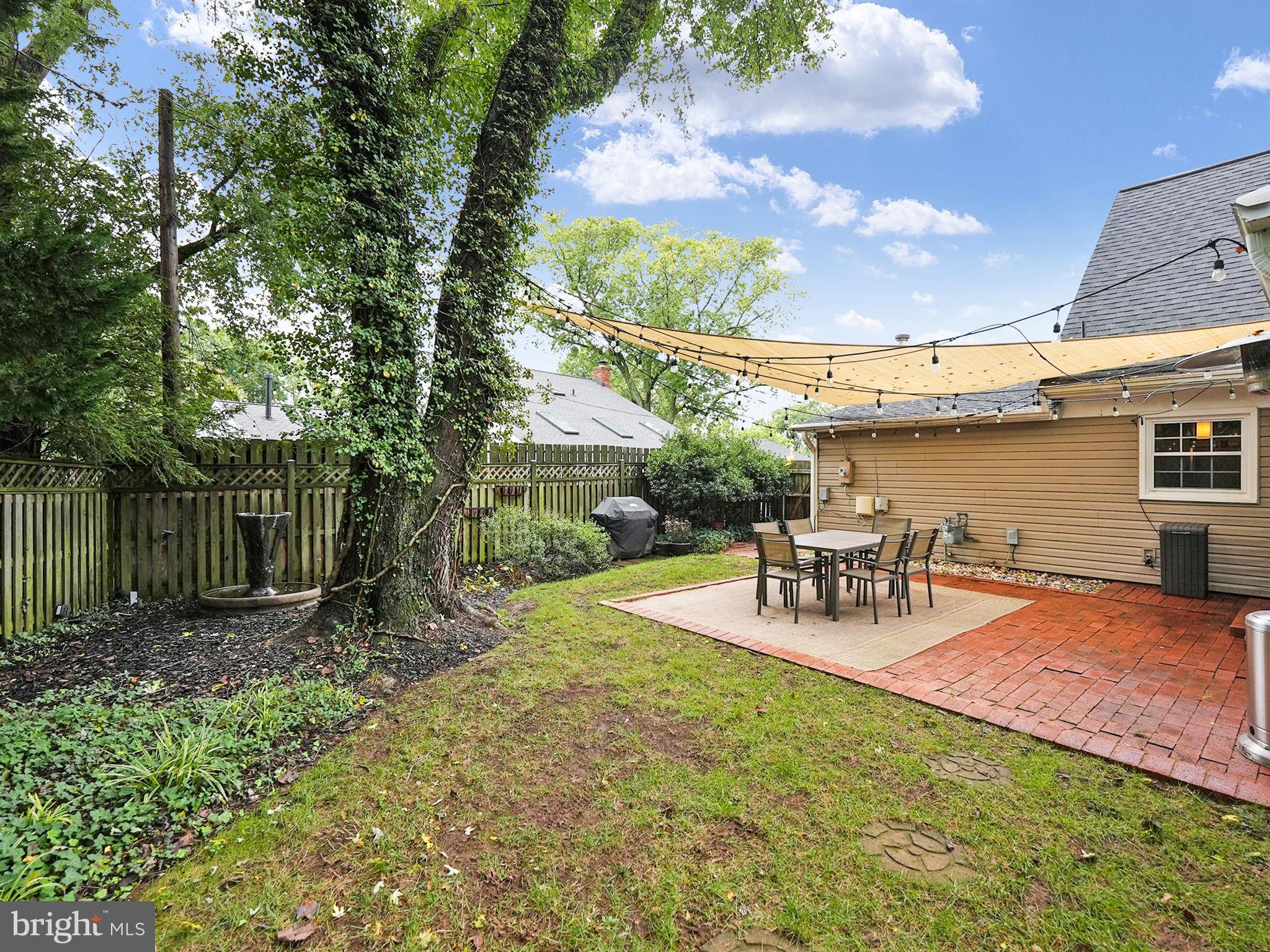 4221 Penner Ln