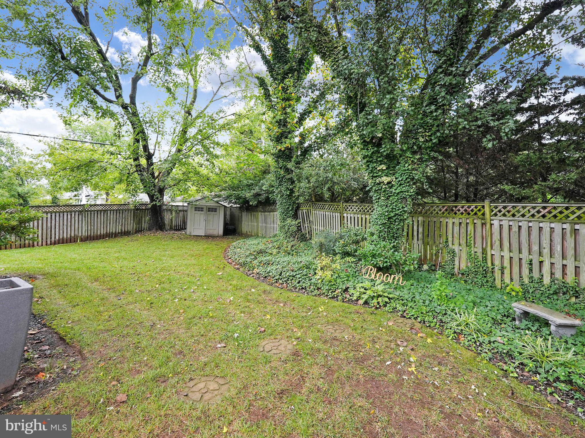 4221 Penner Ln