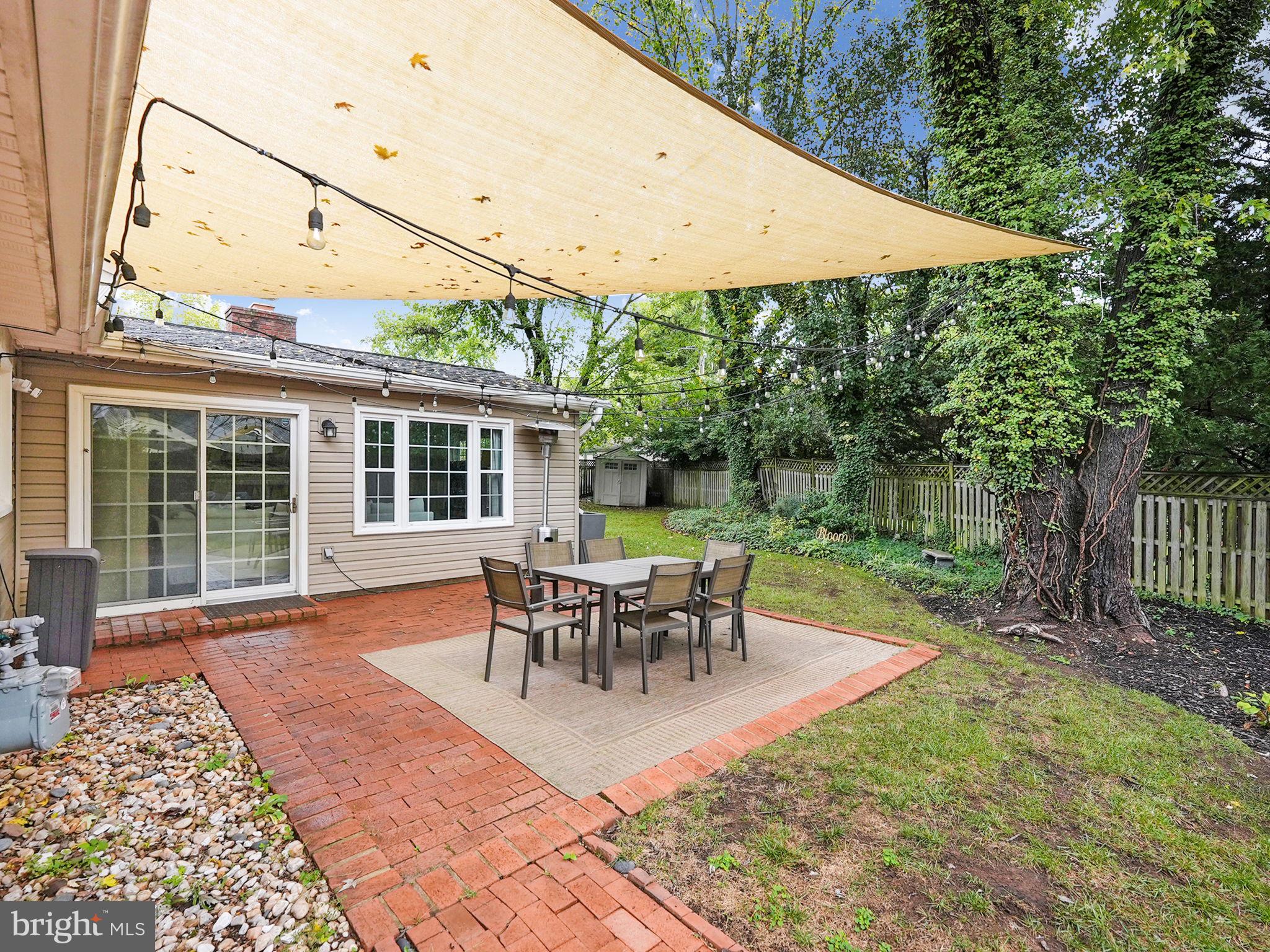 4221 Penner Ln