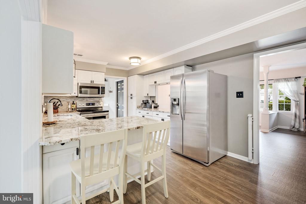 4221 Penner Ln