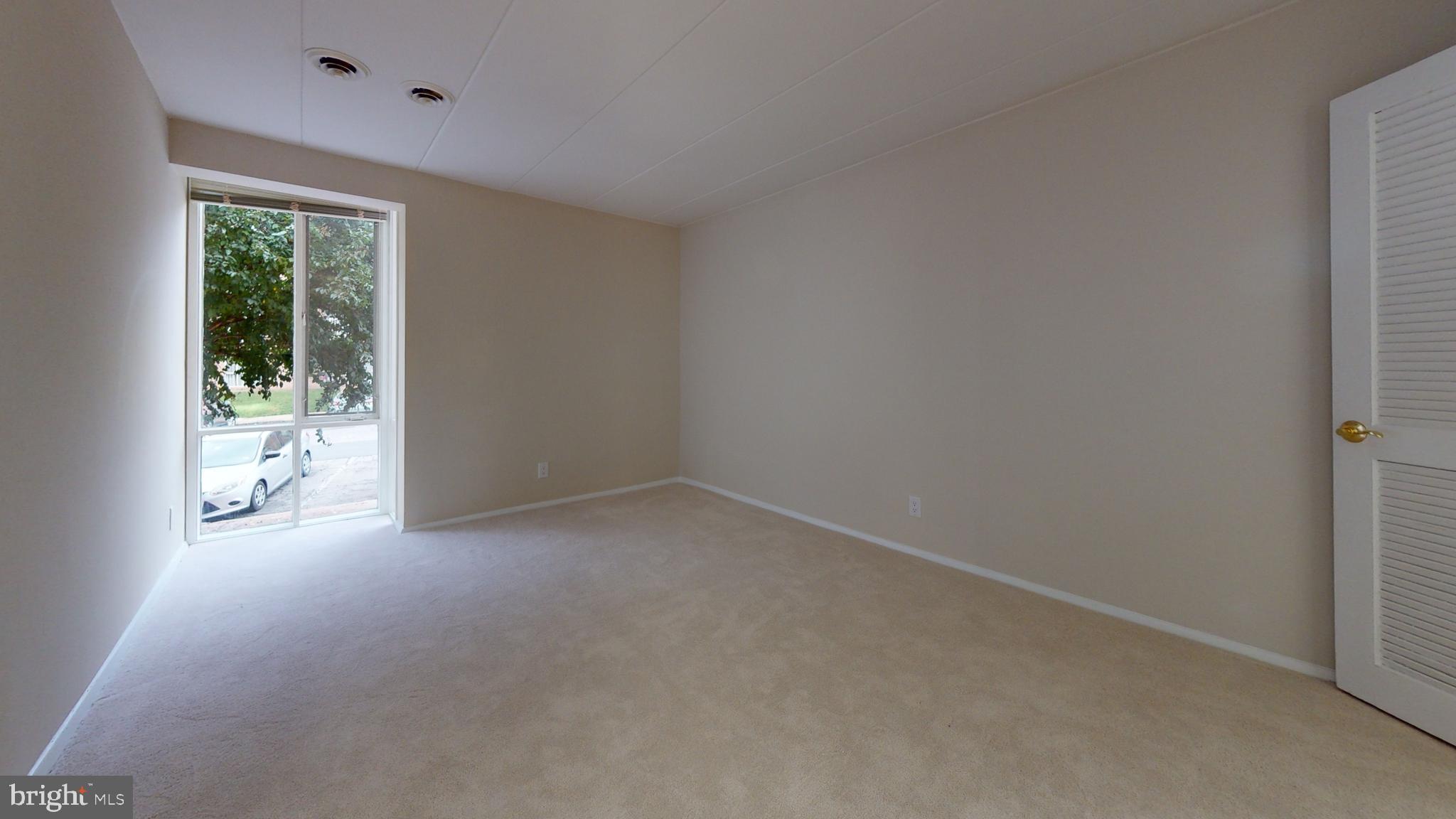 2618 Redcoat Dr #186