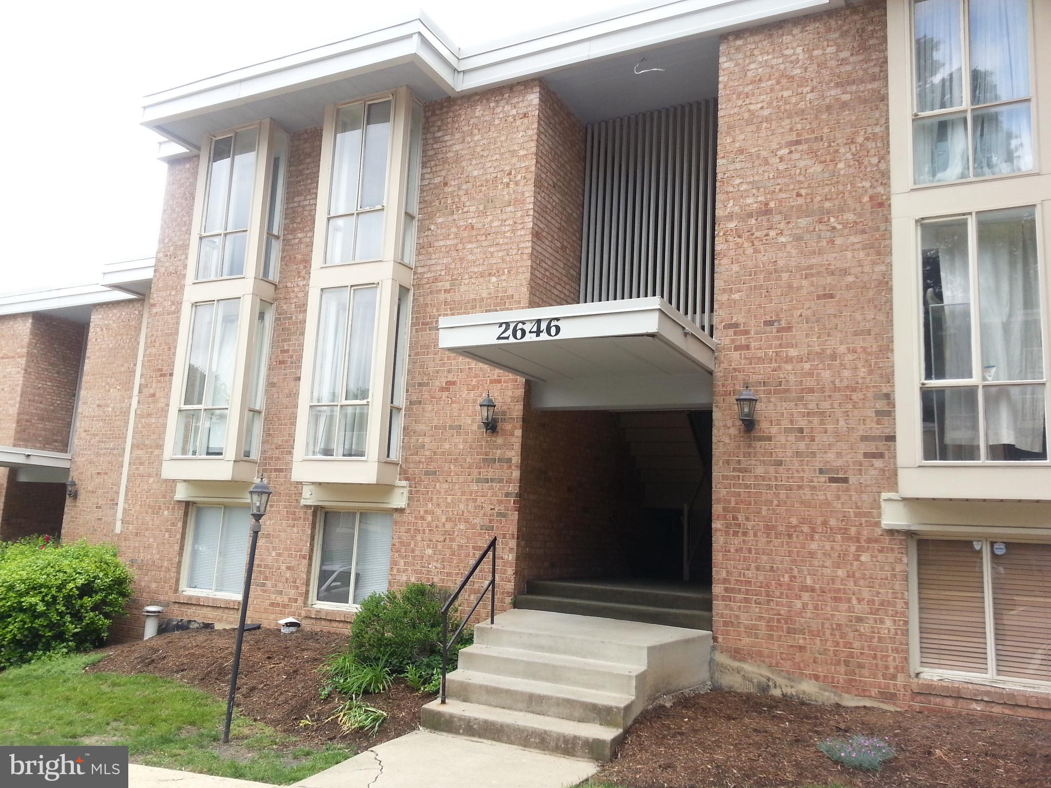 2646 Redcoat Dr #105