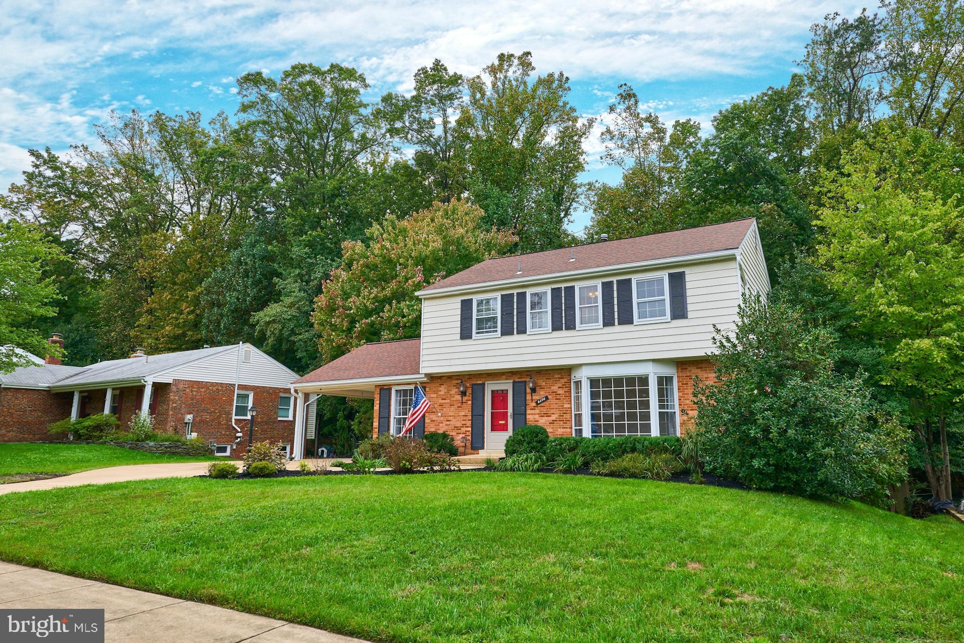 8306 Carrleigh Pkwy