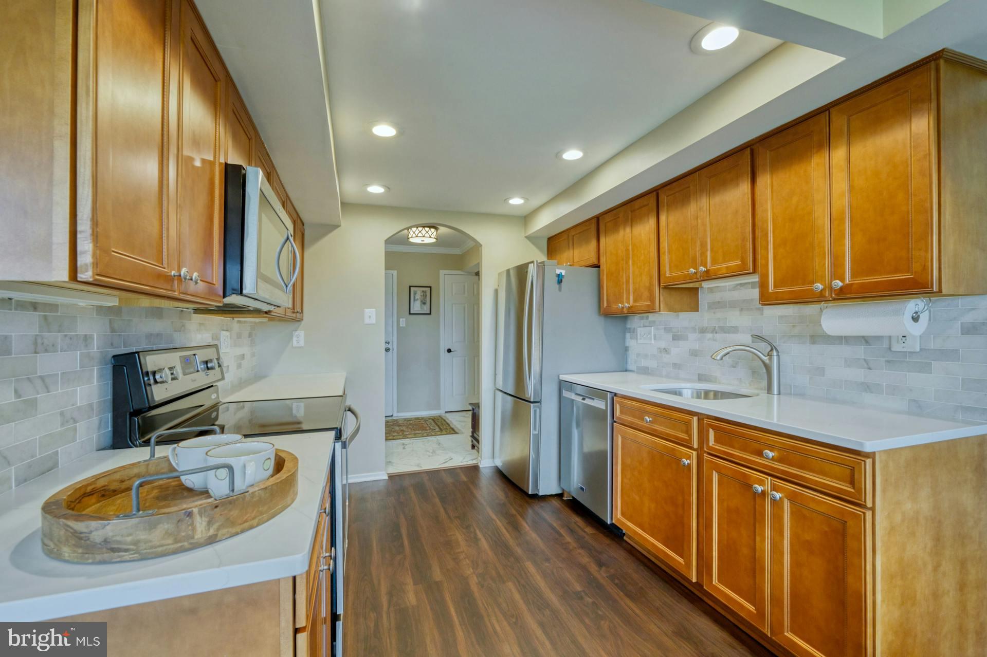 2817 Jermantown Rd #604