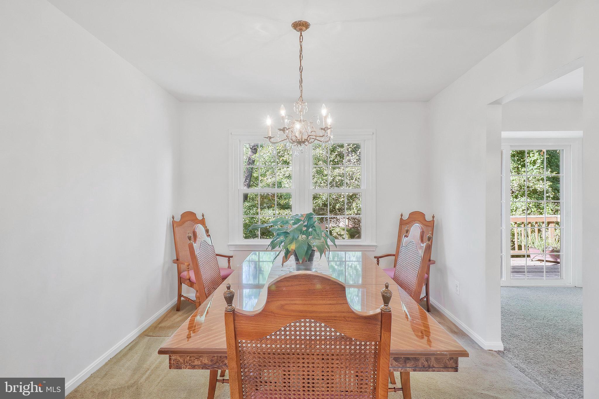 7406 Beverly Manor Dr