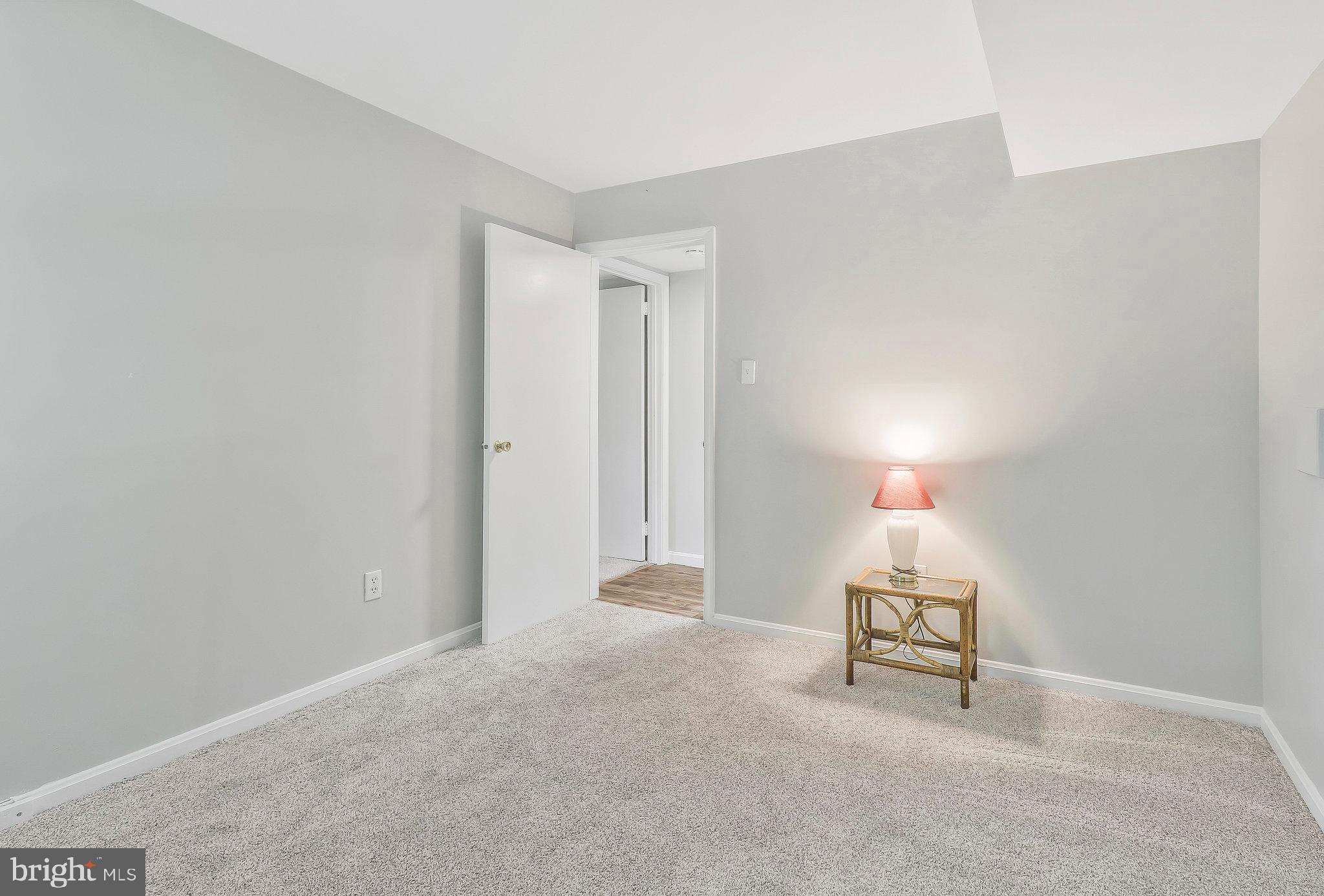 7406 Beverly Manor Dr