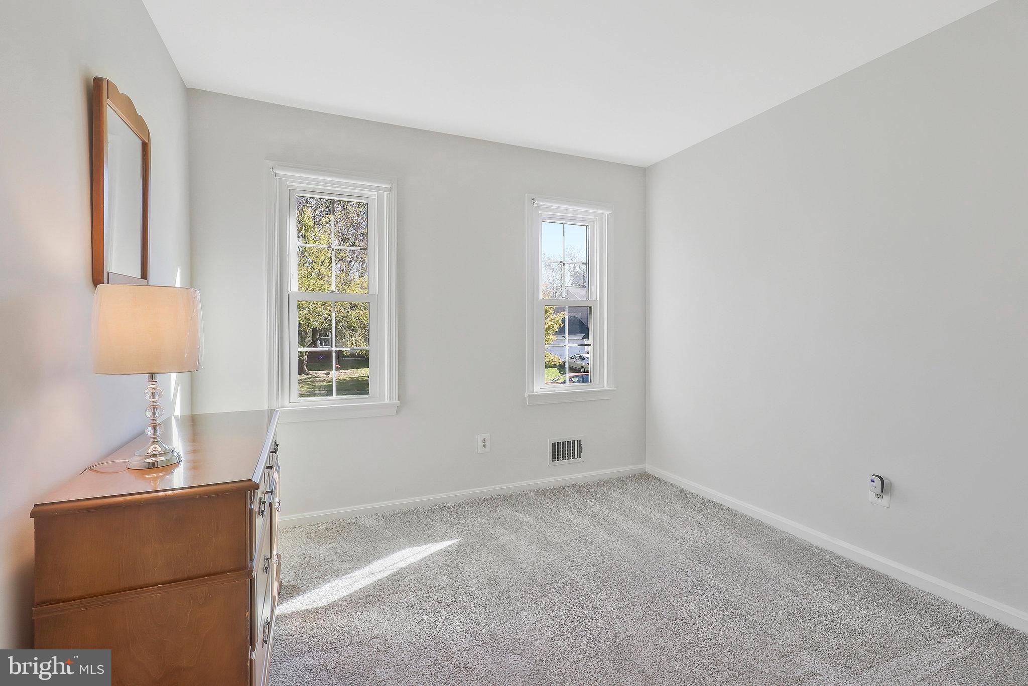 7406 Beverly Manor Dr
