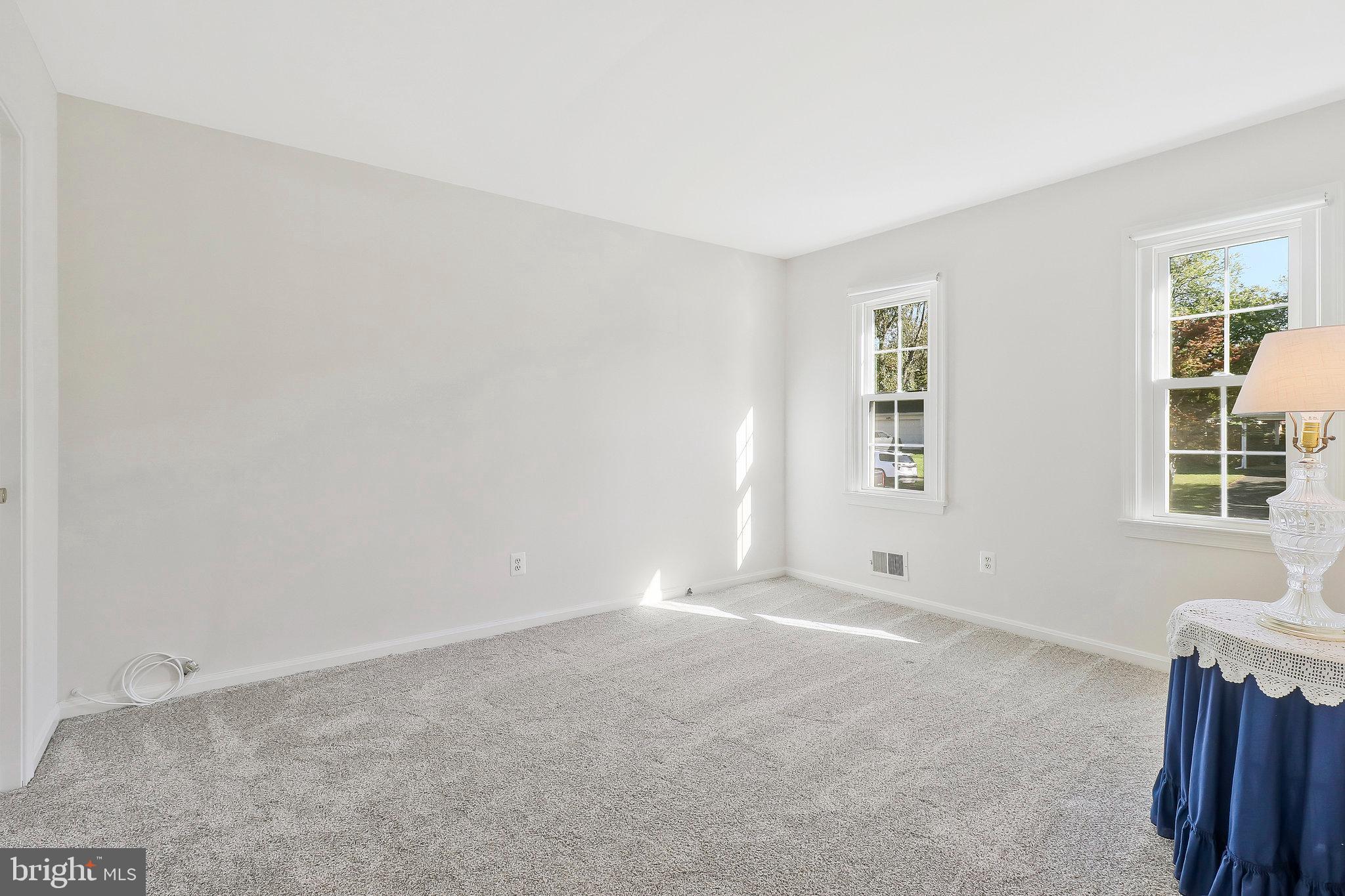 7406 Beverly Manor Dr