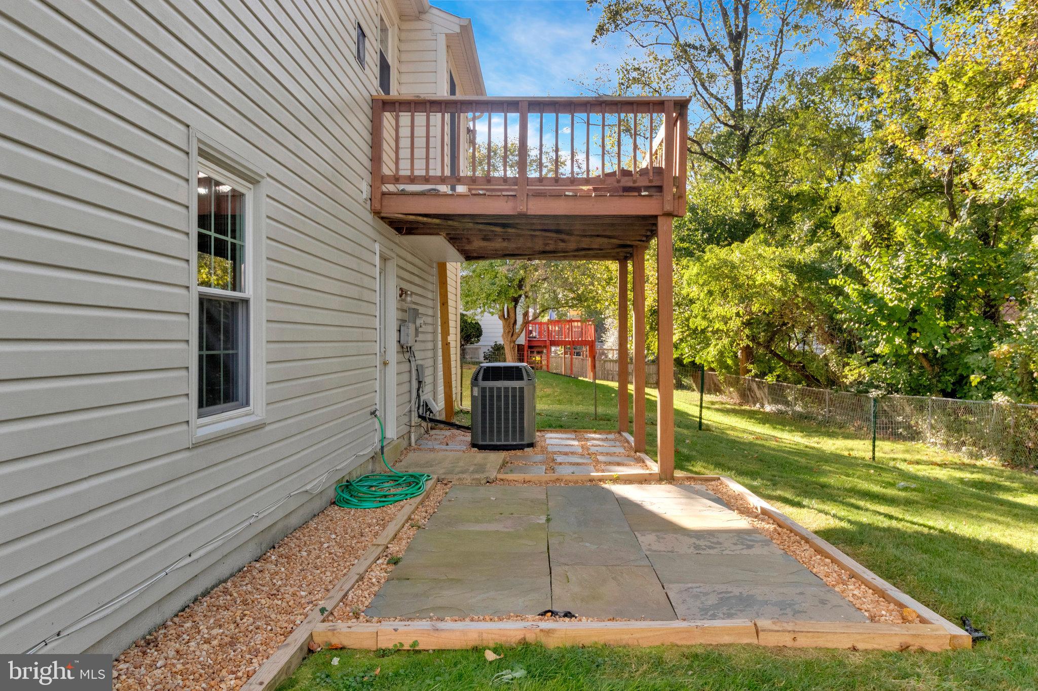 7406 Beverly Manor Dr