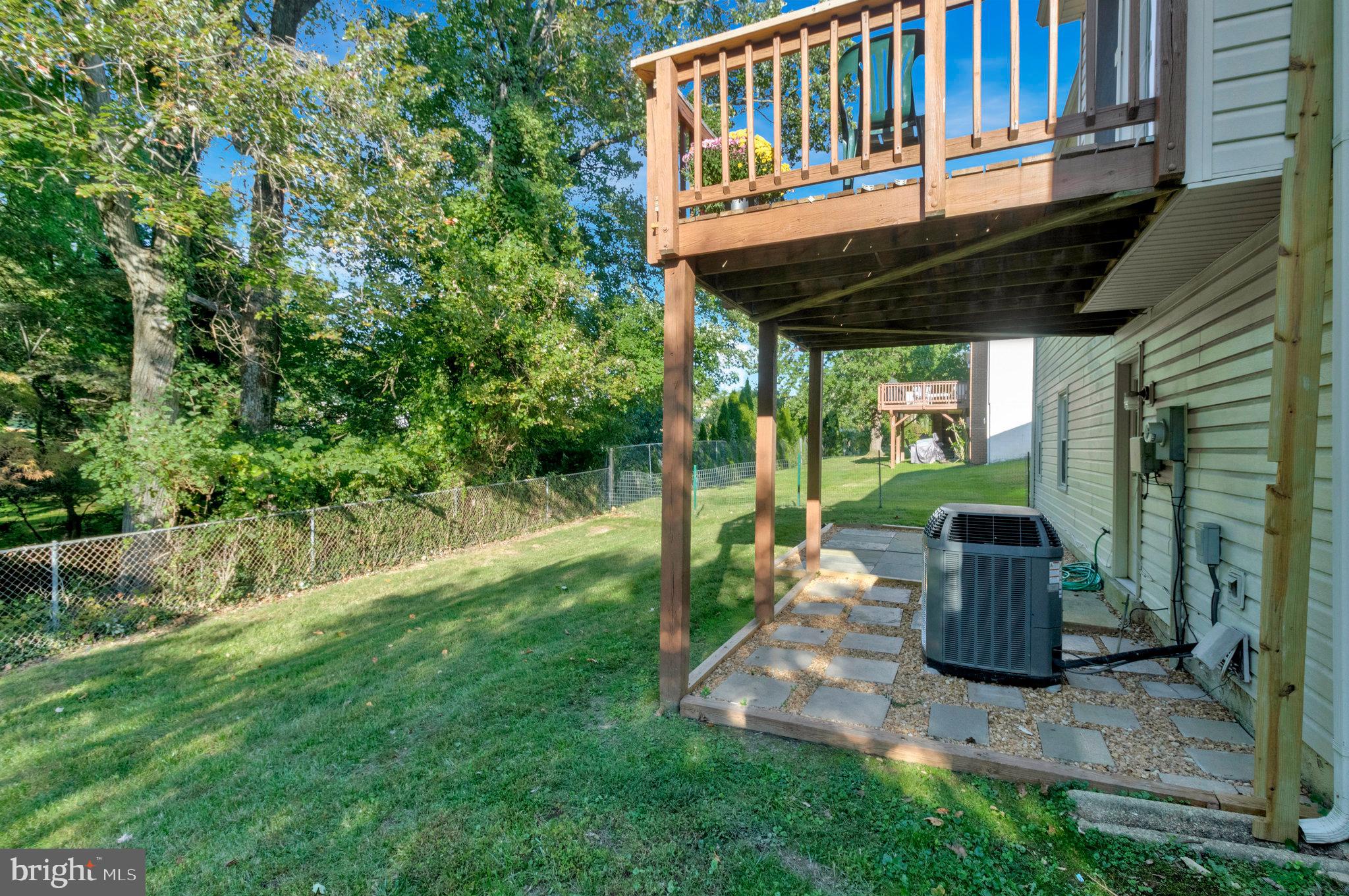 7406 Beverly Manor Dr