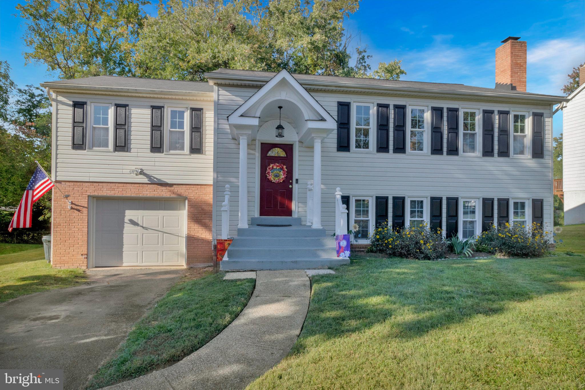 7406 Beverly Manor Dr