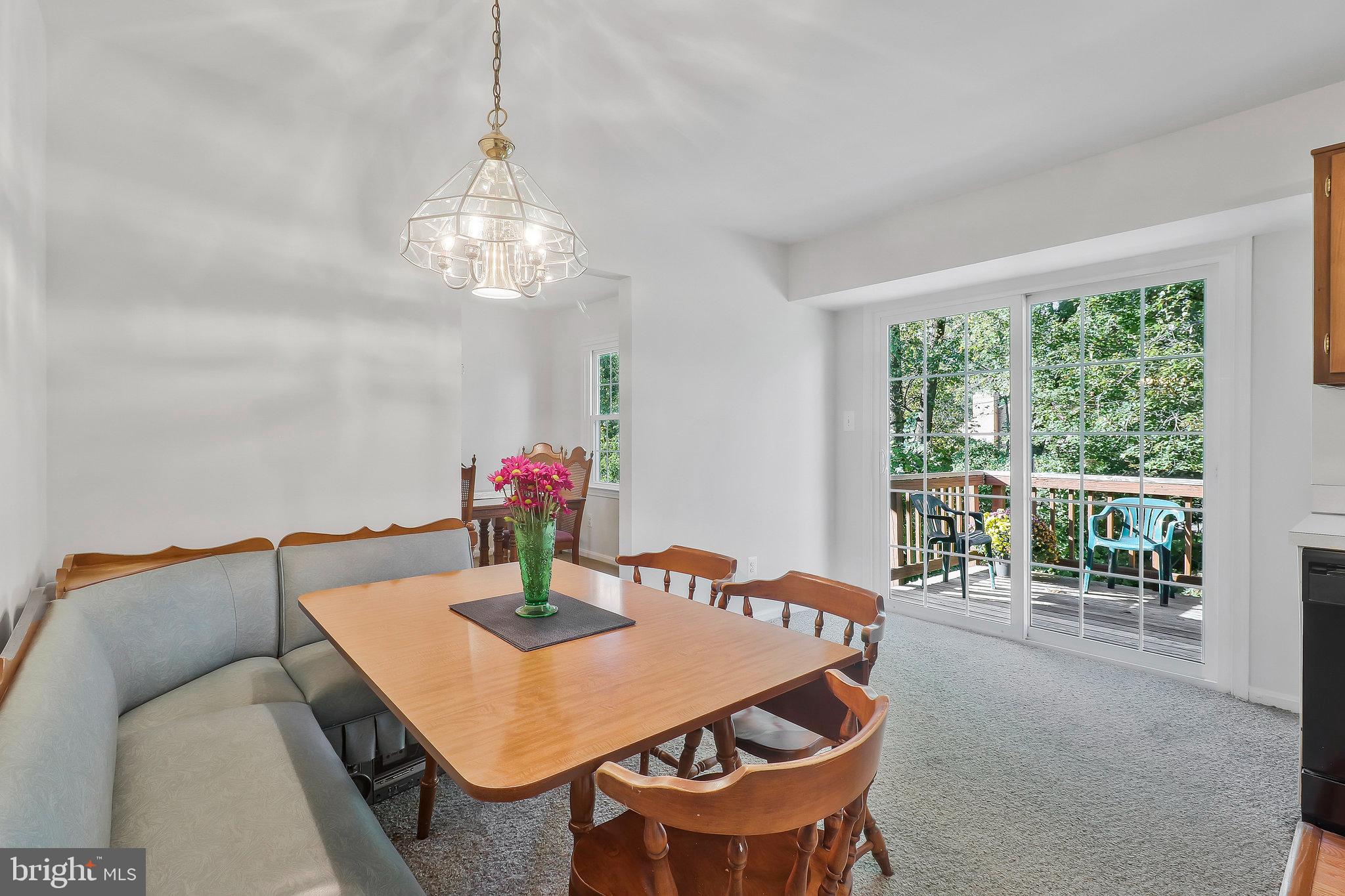 7406 Beverly Manor Dr