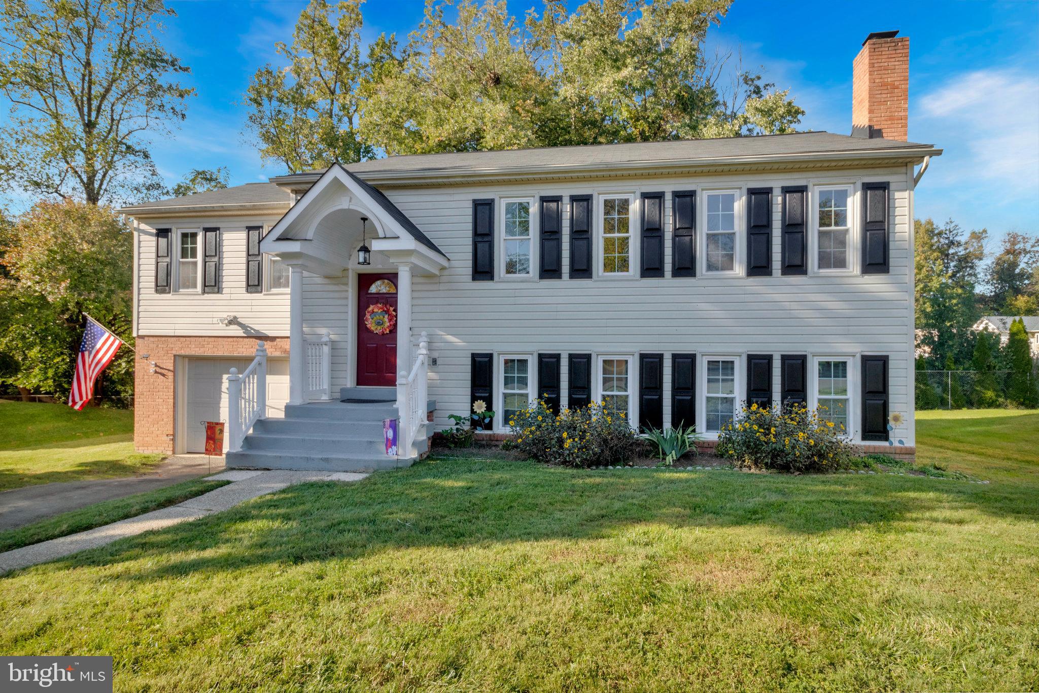 7406 Beverly Manor Dr