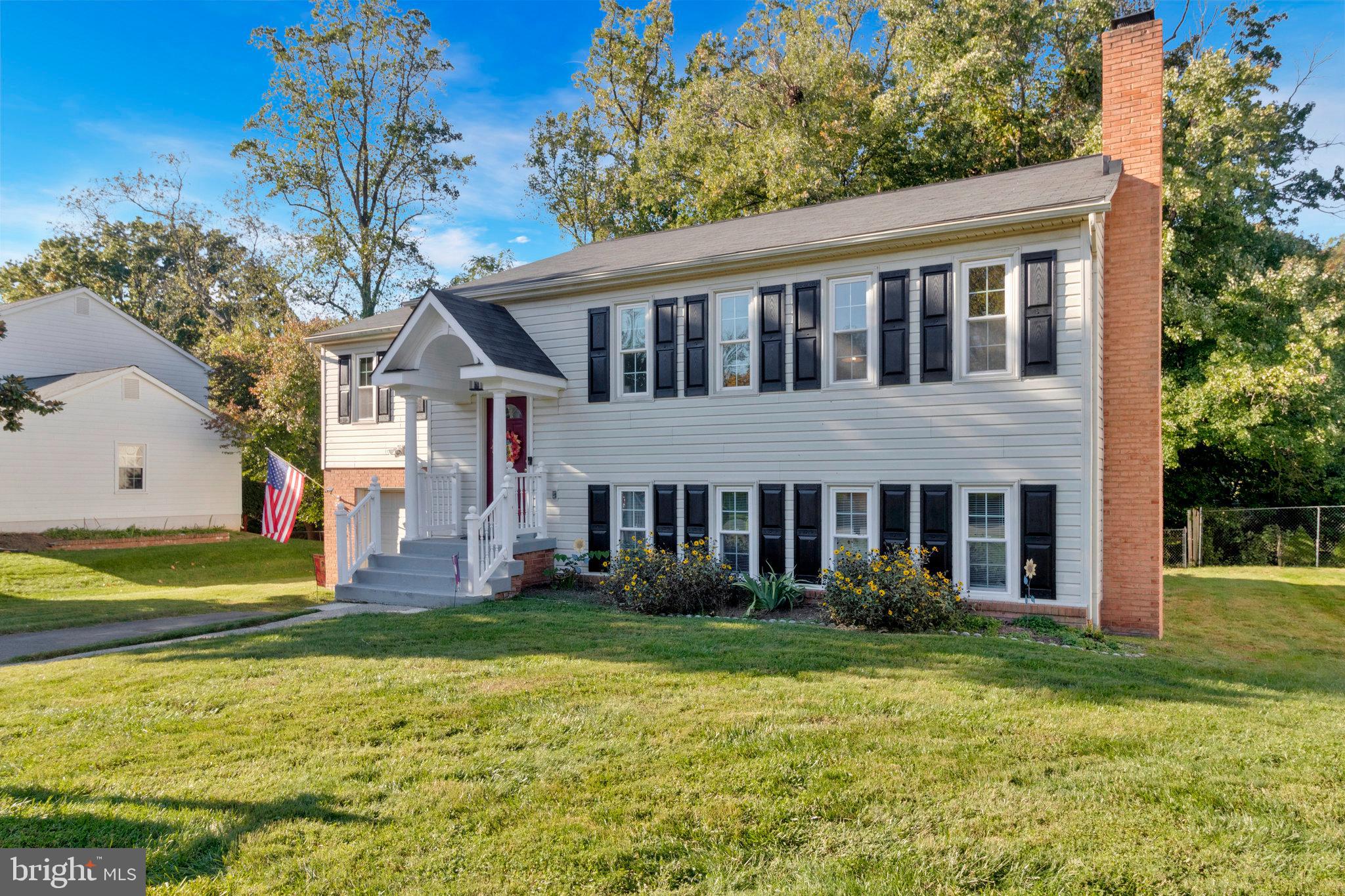 7406 Beverly Manor Dr