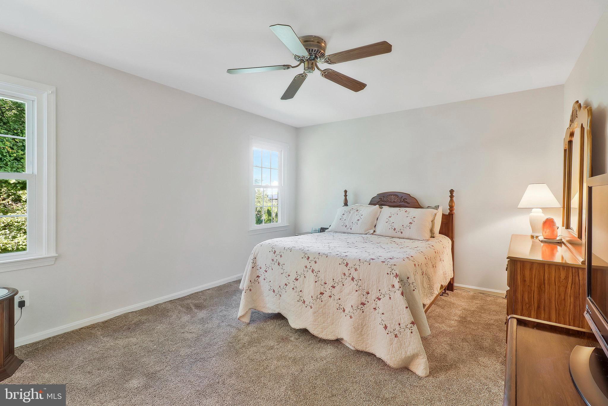 7406 Beverly Manor Dr